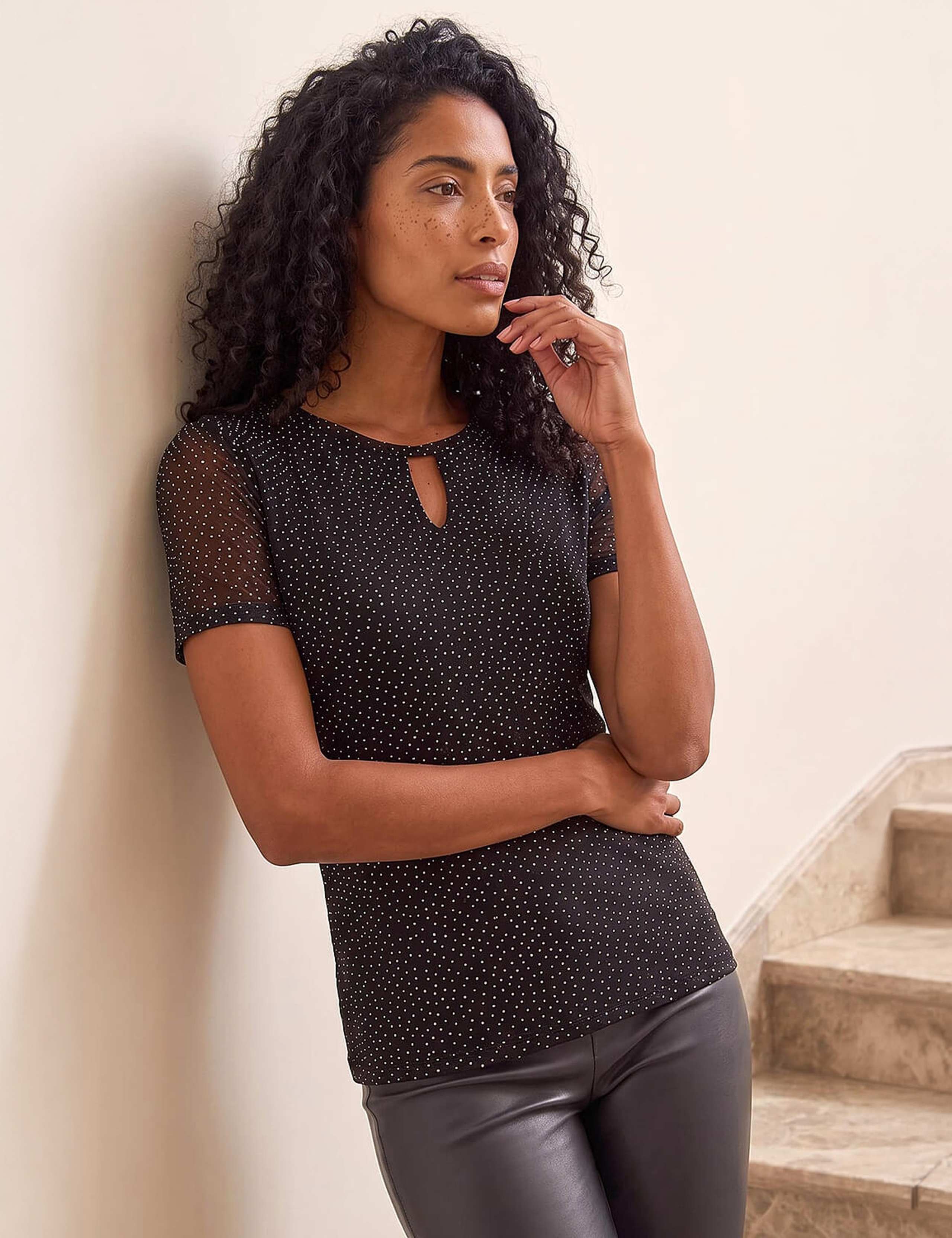 Keyhole Regular Fit Top