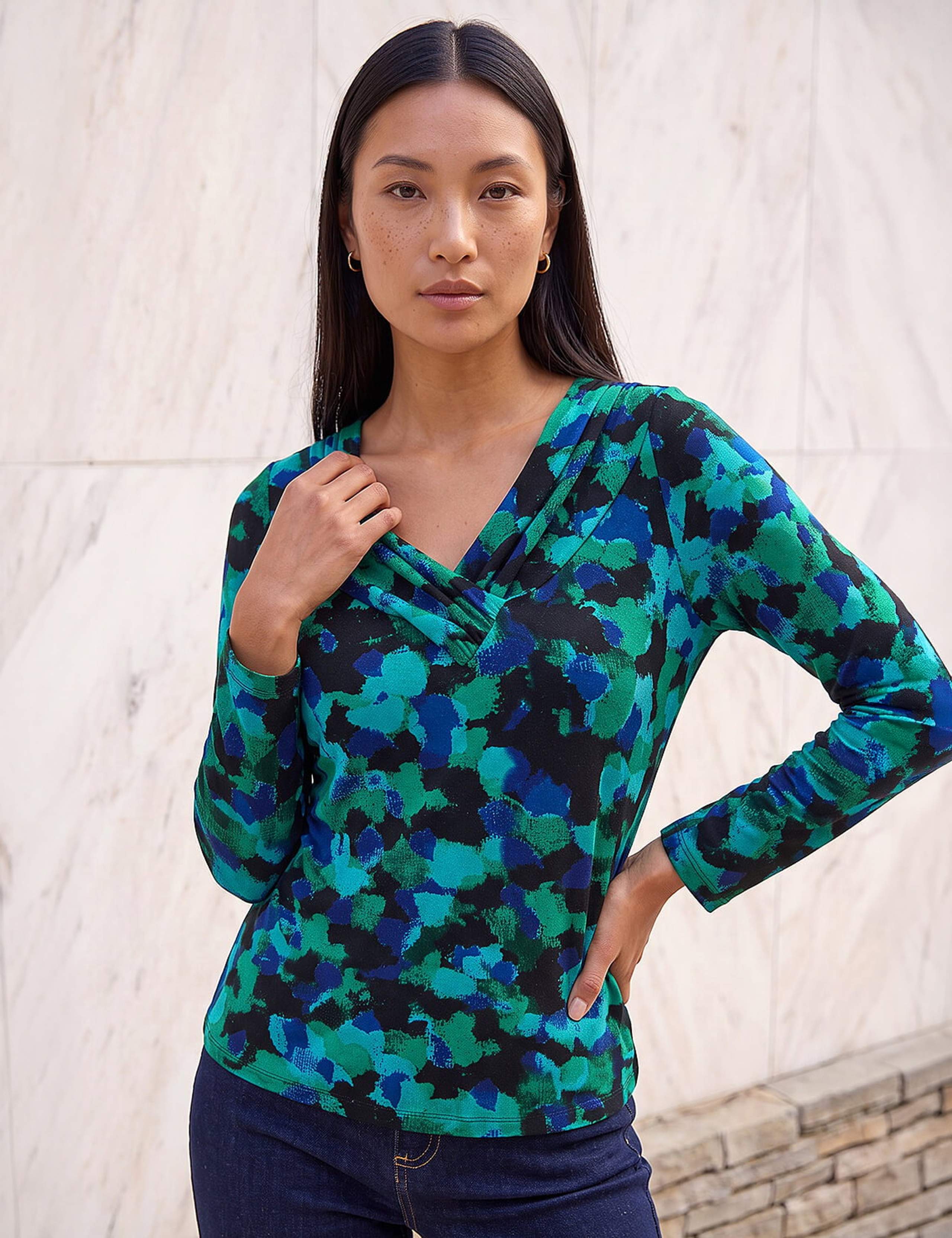 Printed V Neck Stretch Top