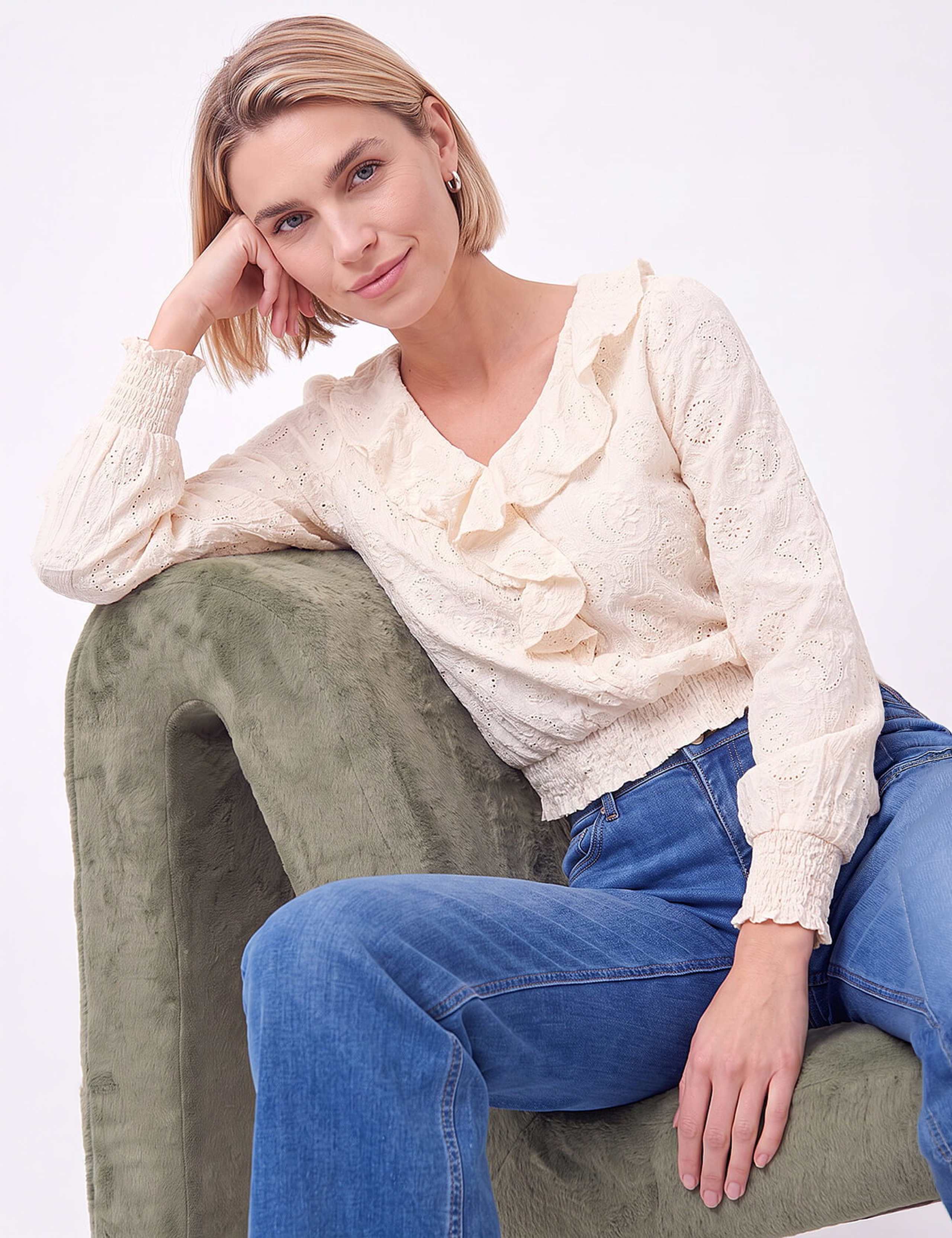 Textured Frill Detail Top