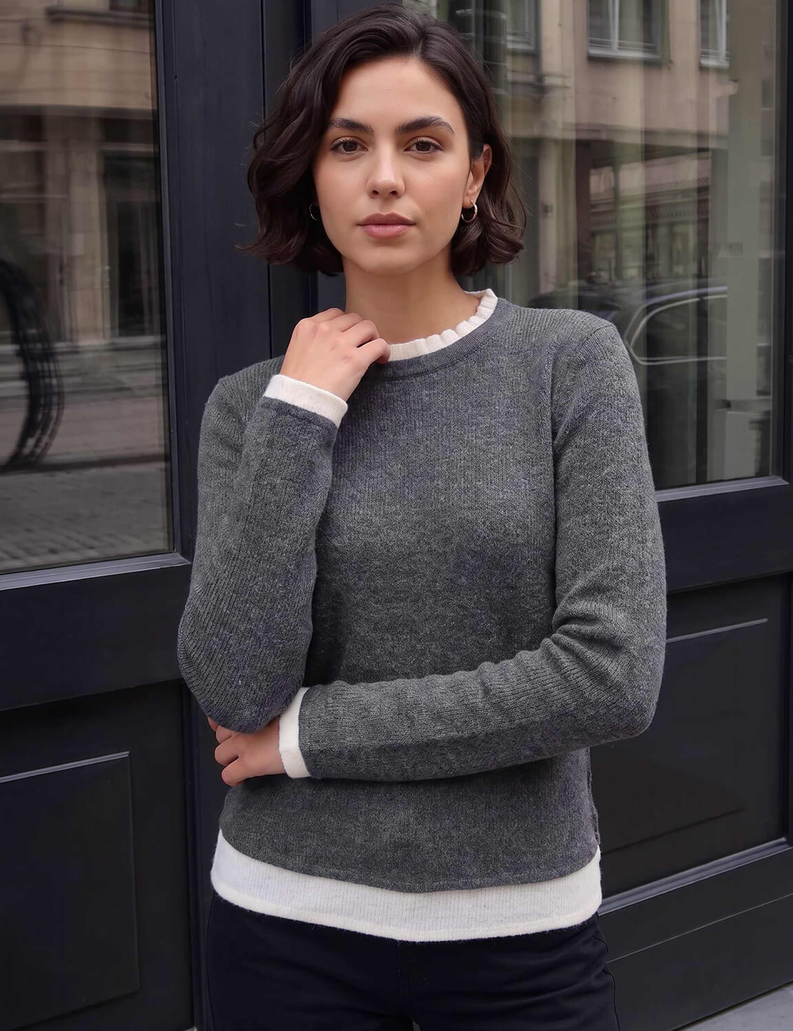 Frill Detail Top