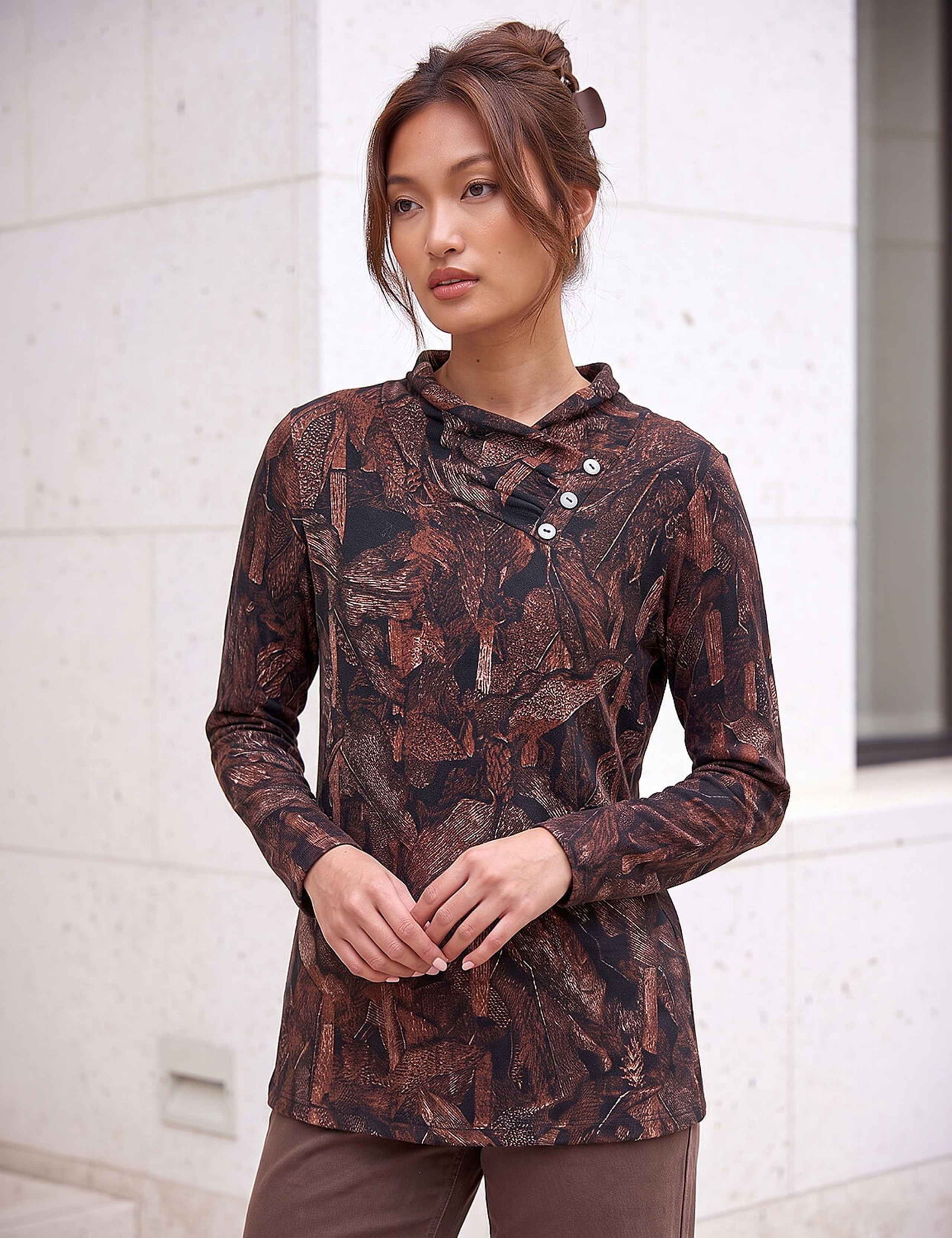 Abstract Floral Print Button Detail Top