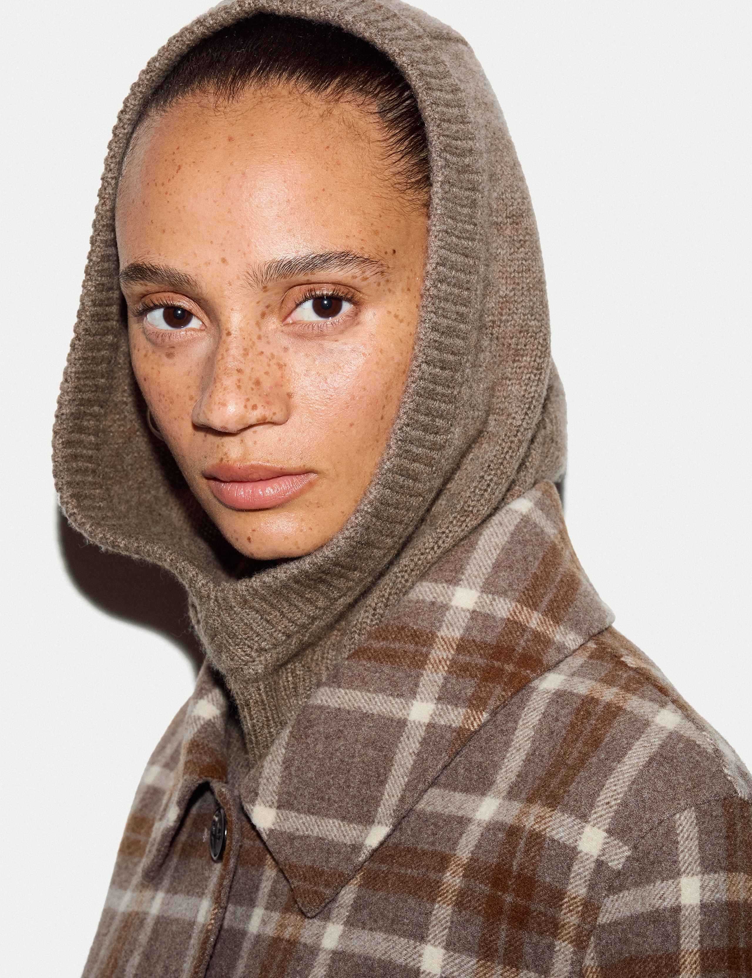 Wool Rich Hooded Snood with Cashmere