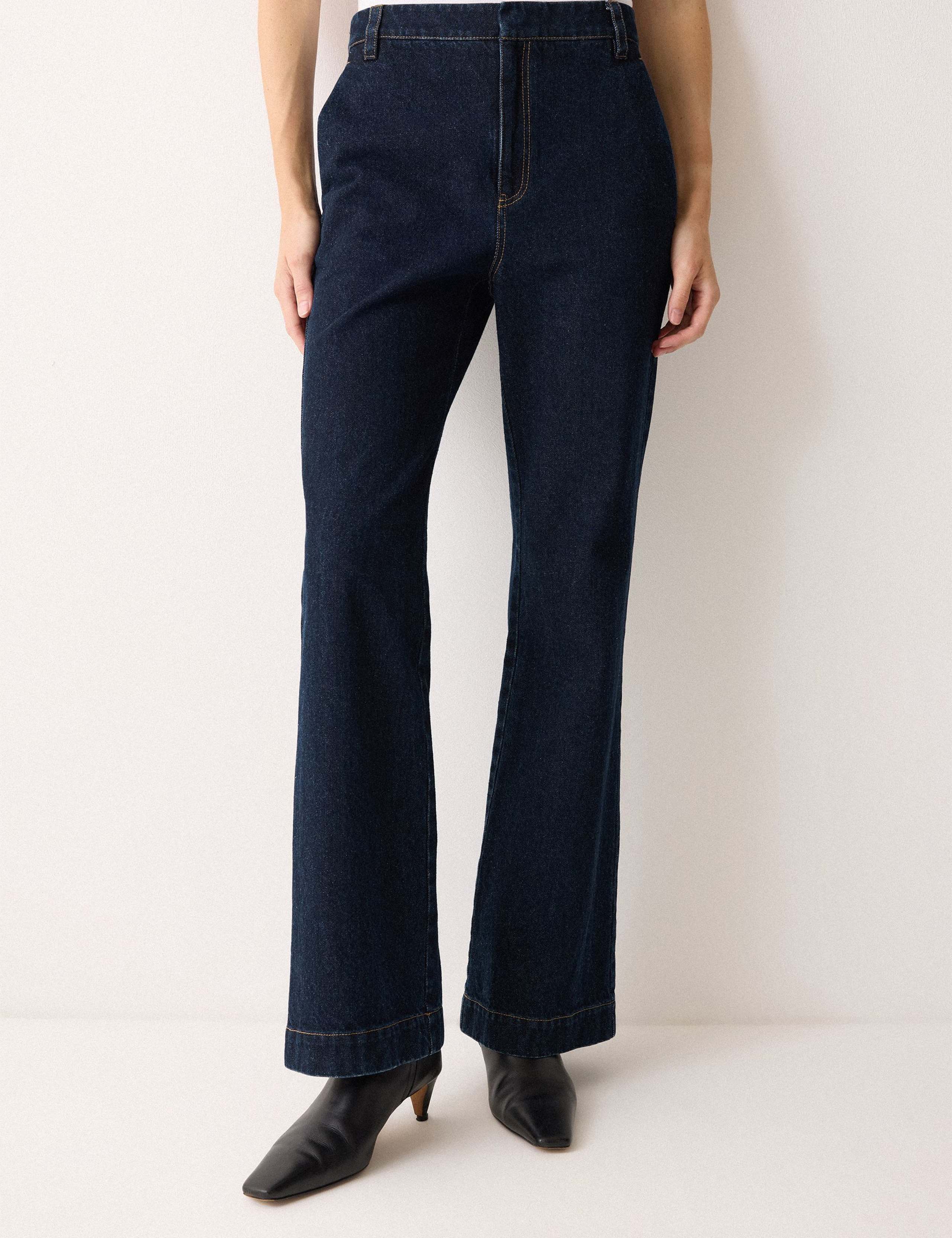 Tailored Bootcut Jeans