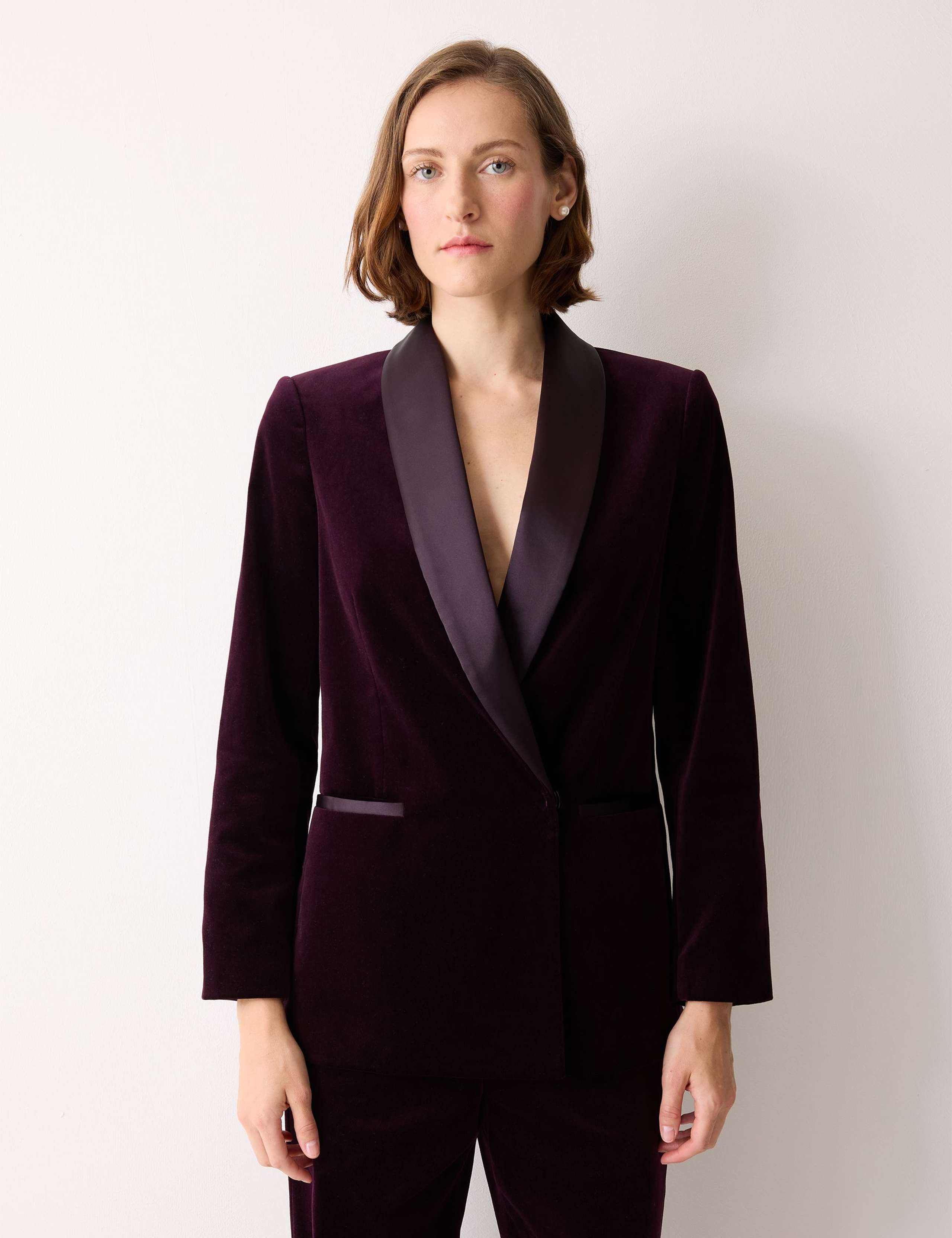 Velvet Tailored Single Breasted Blazer