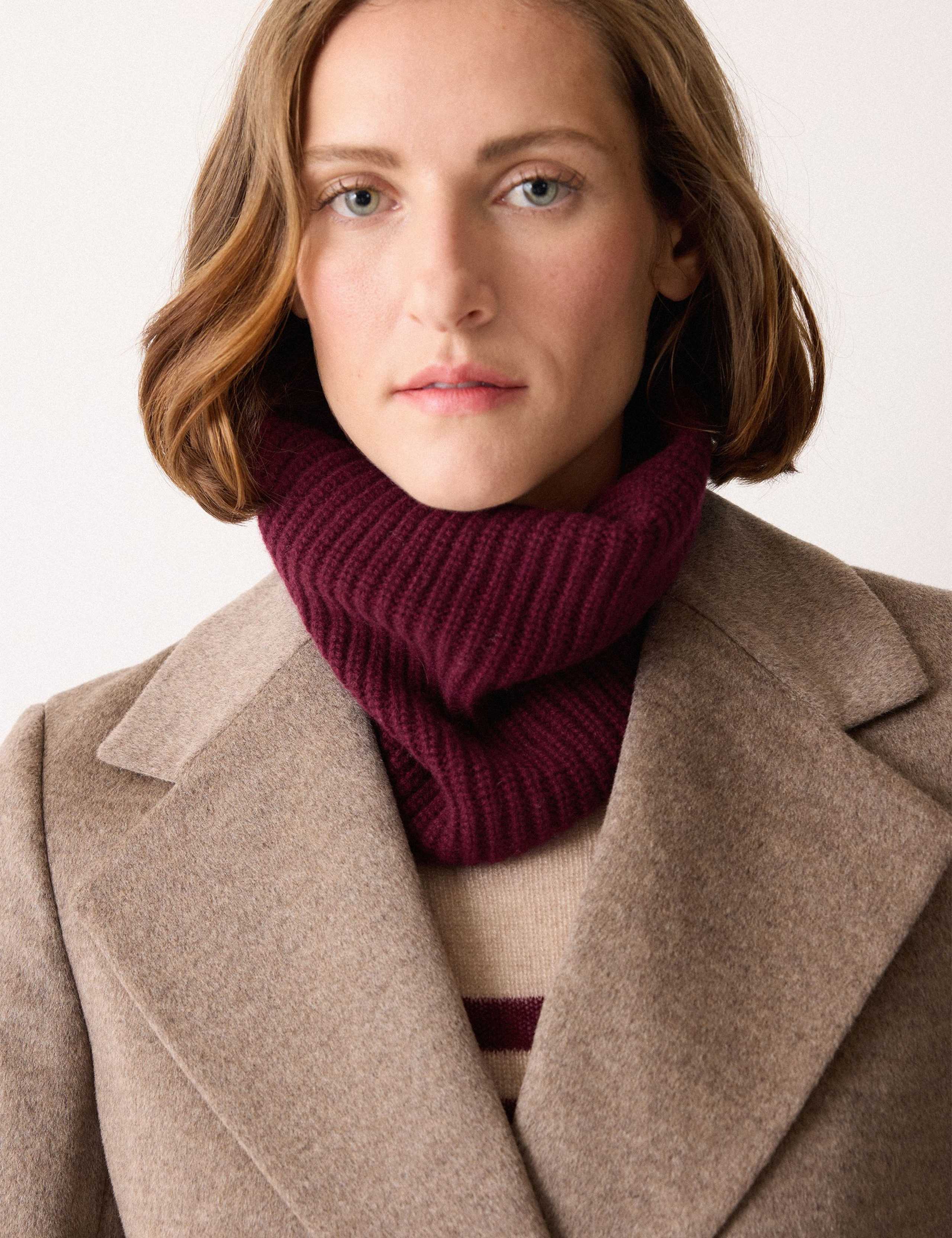 Wool Rich Ribbed Knit Snood