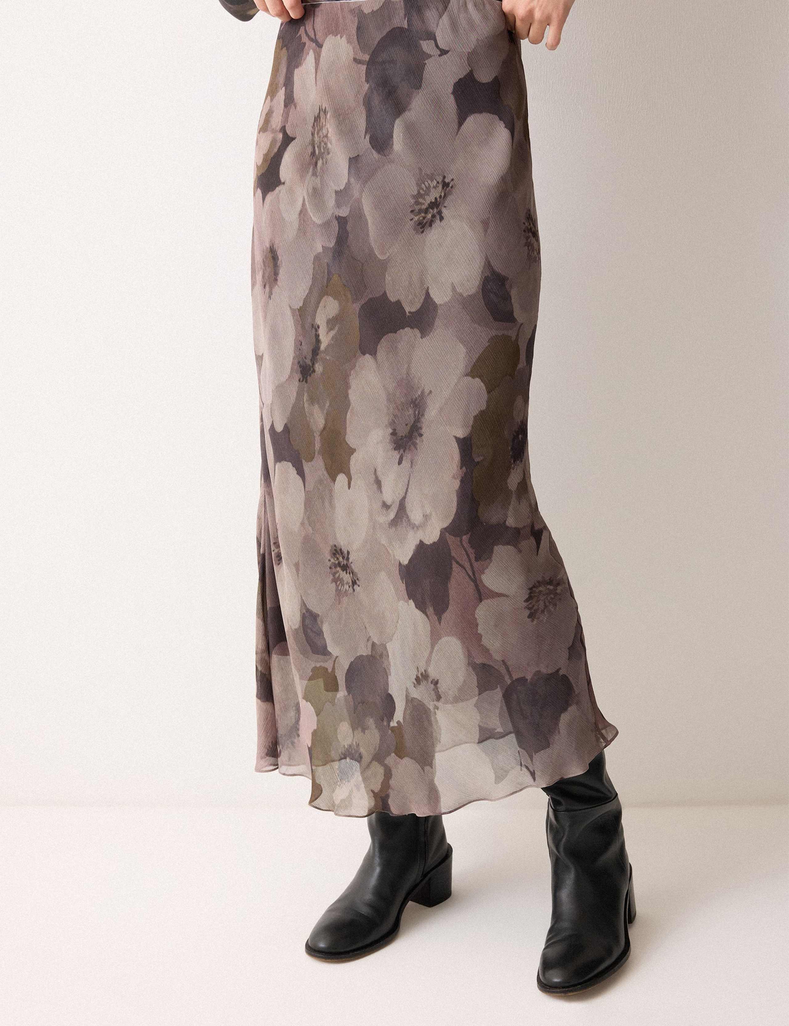 Jacquard Floral Midi A-Line Skirt