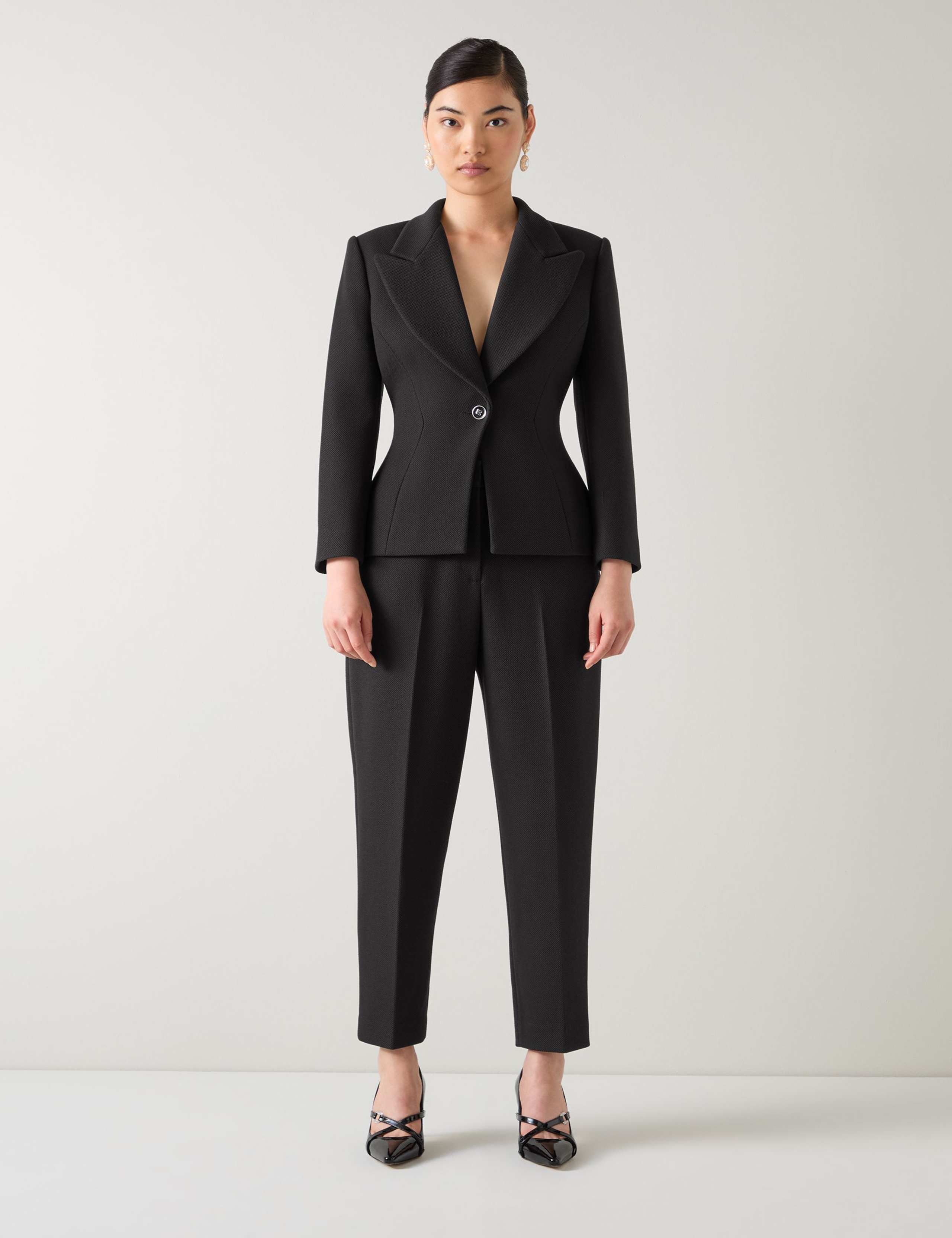 Tailored Single Breasted Blazer