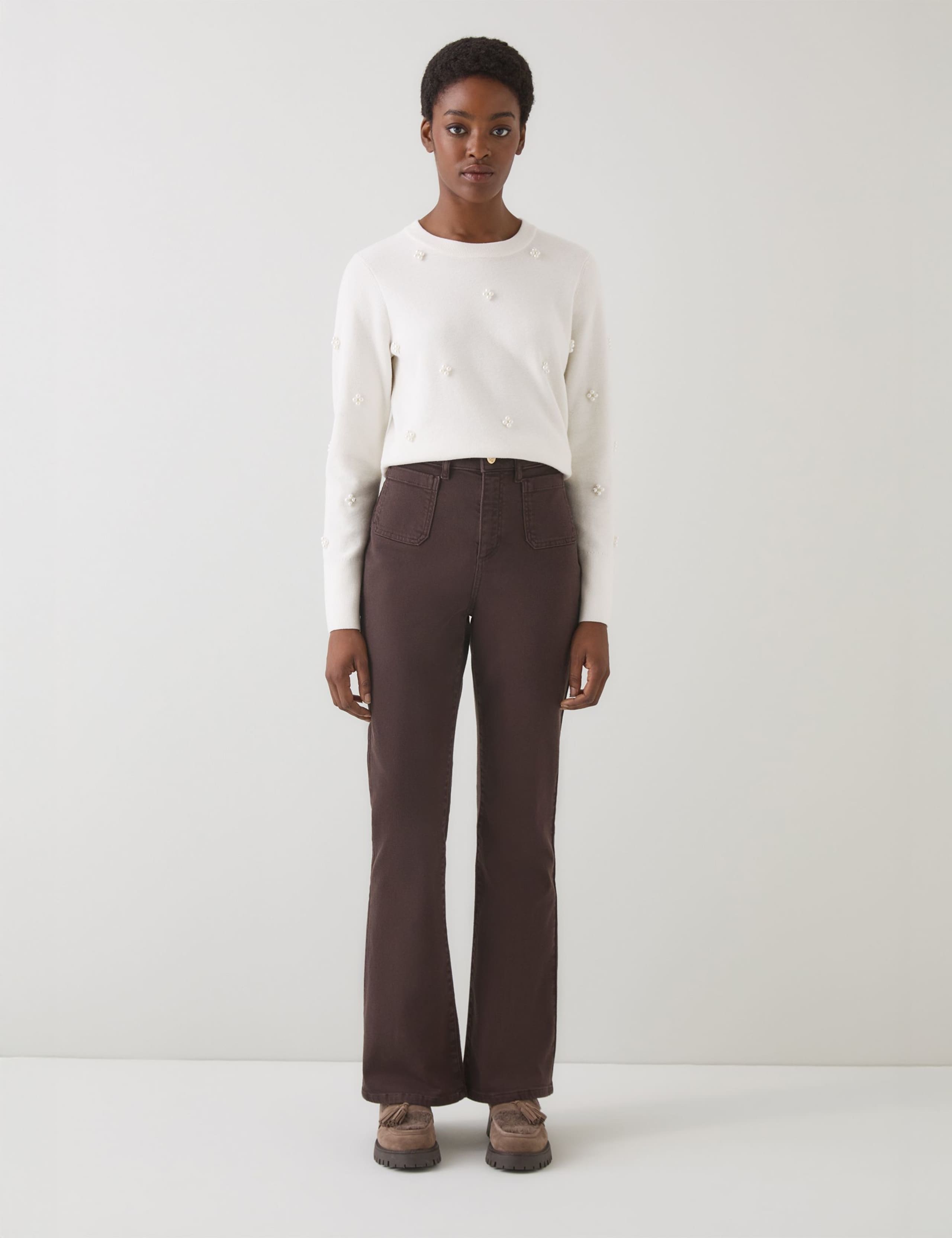 Mid Rise Pocket Front Slim Flare Jeans