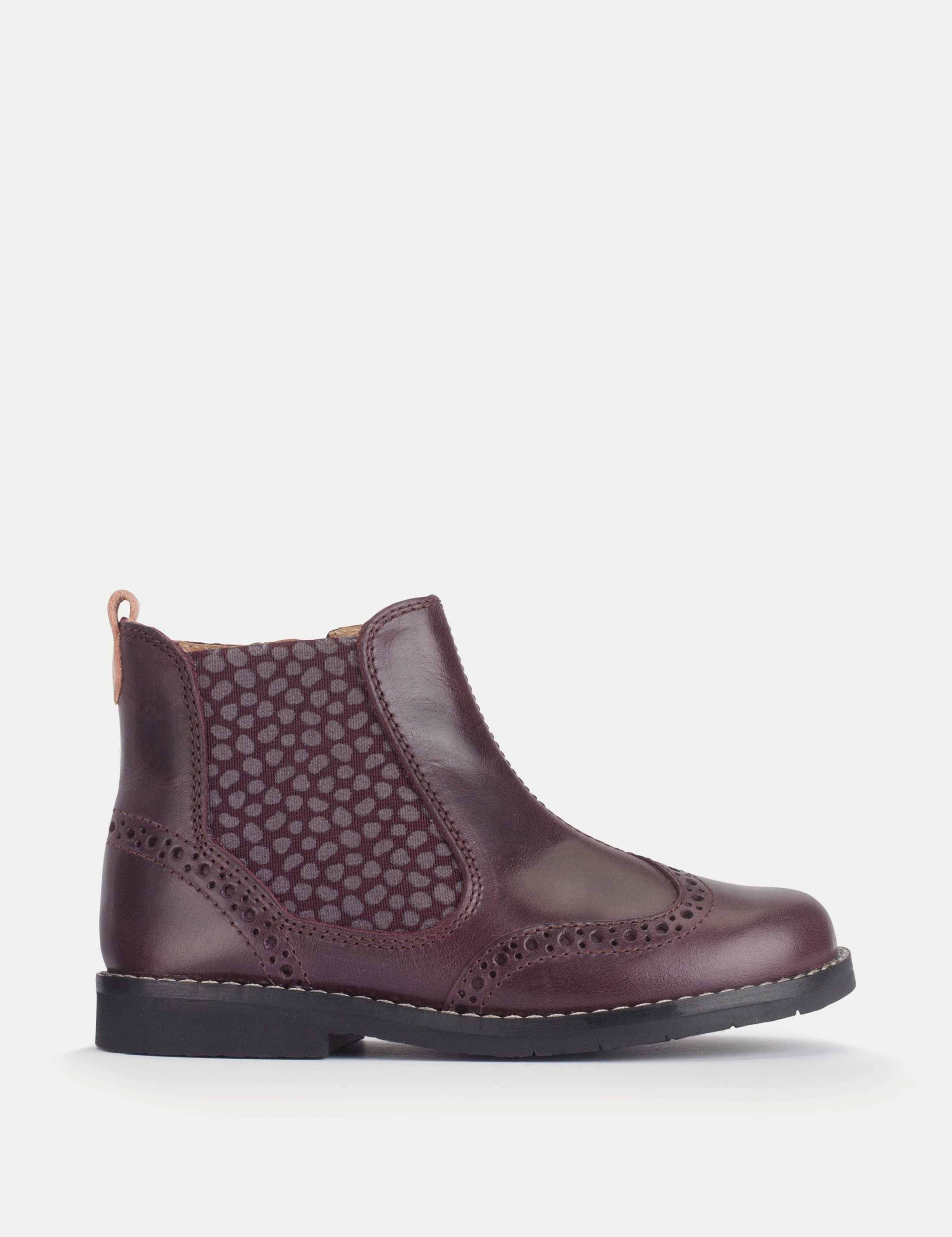 Leather Chelsea Boots (6 Small - 4 Large)
