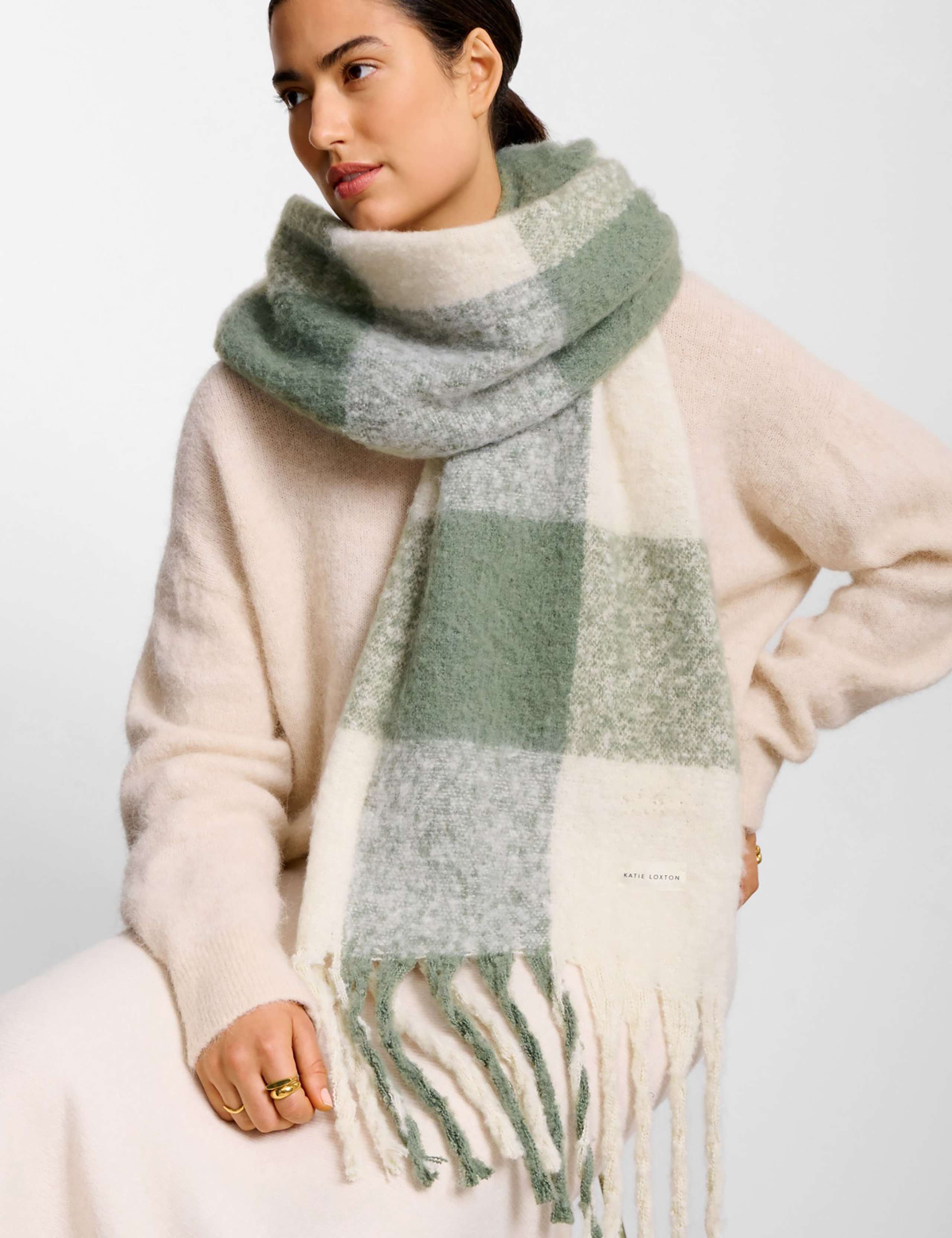 Brushed Checked Tassel Scarf