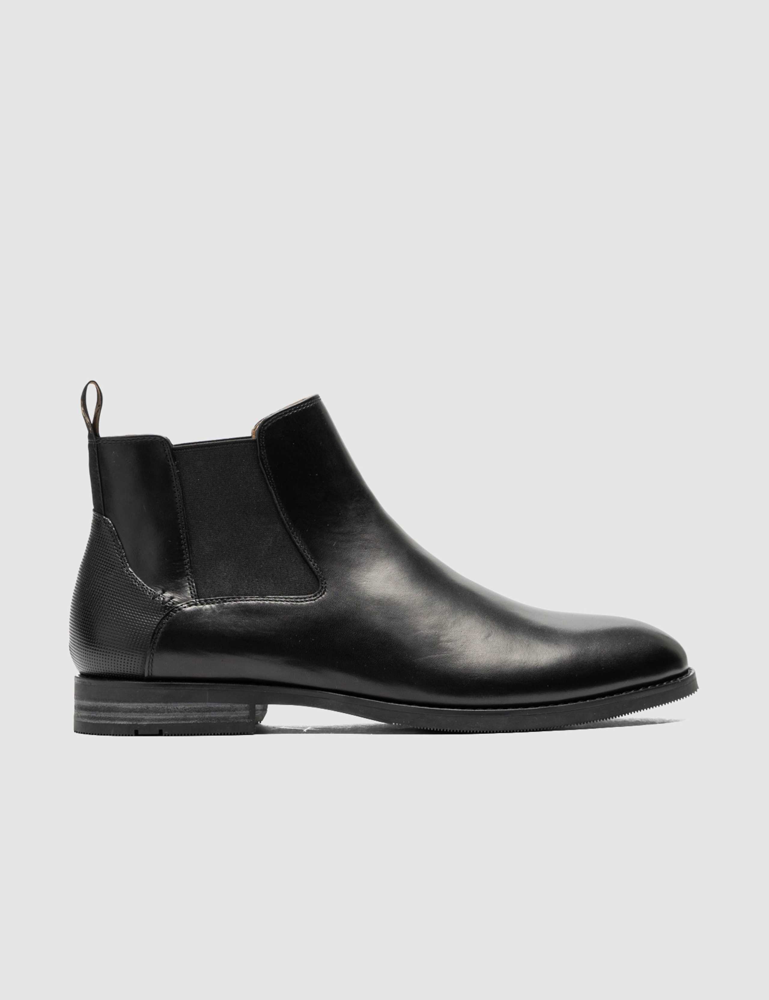 Leather Chelsea Boots