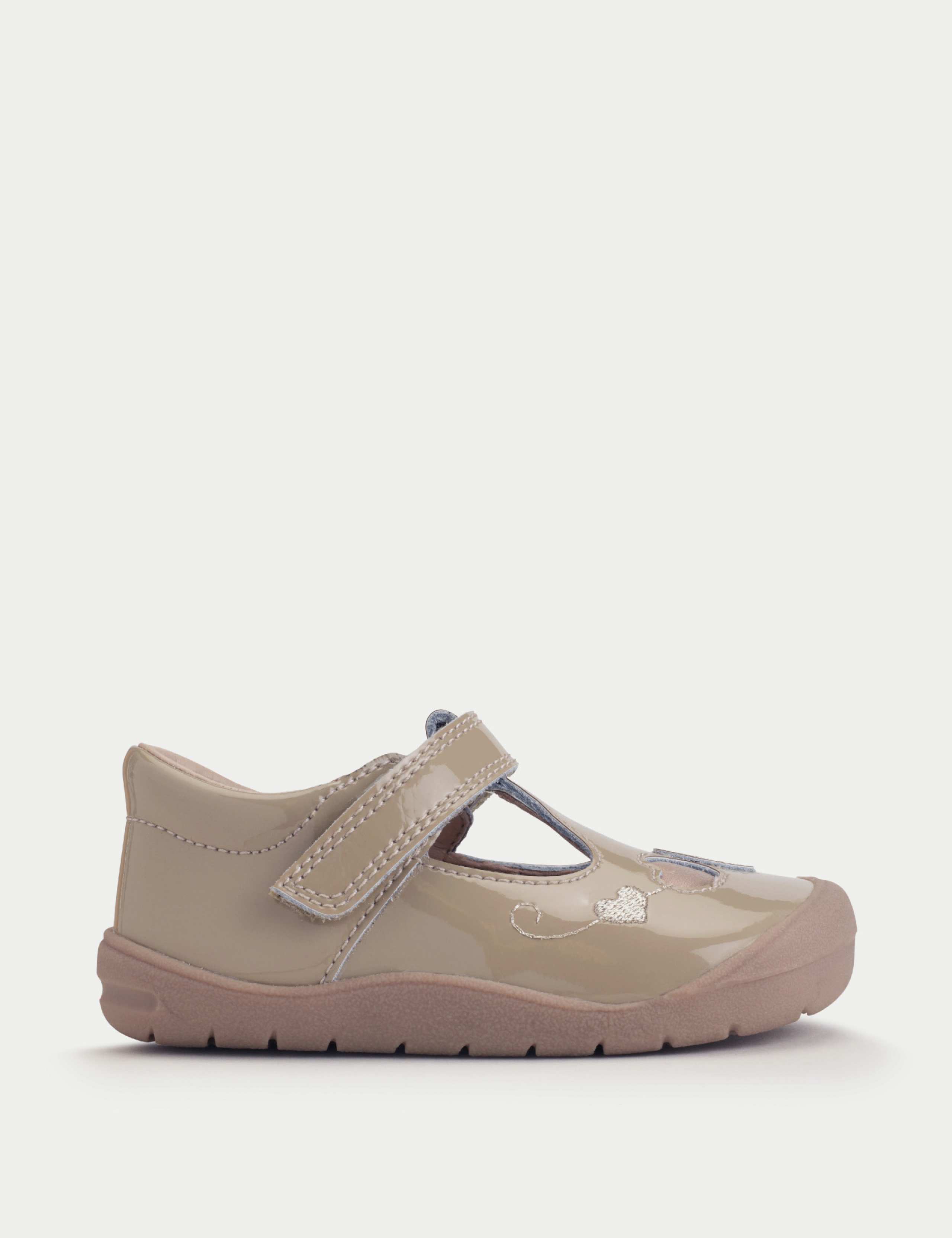 Kids' Leather Heart Riptape Shoes (3 Small - 6.5 Small)