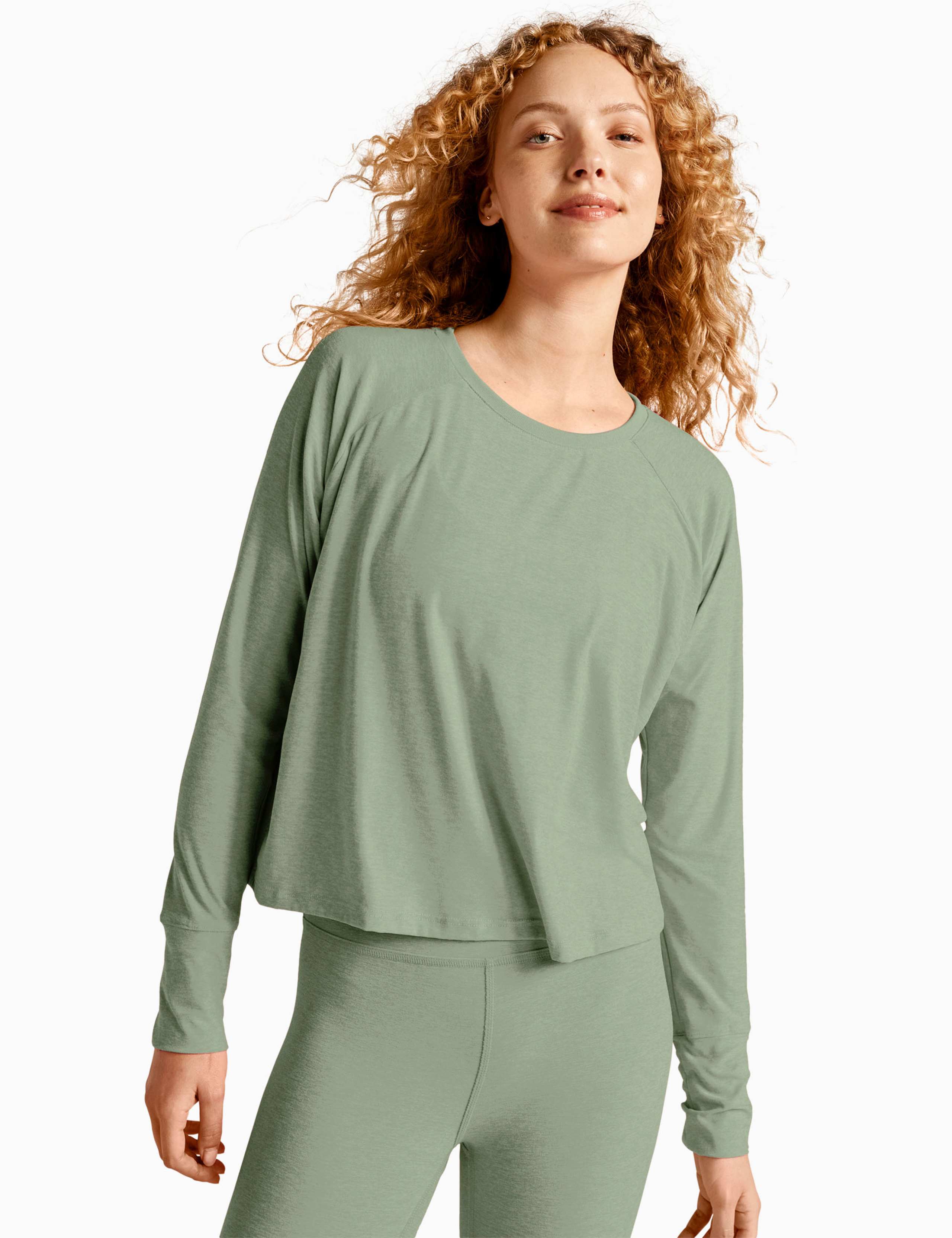 Featherweight Daydreamer Crew Neck Yoga Top