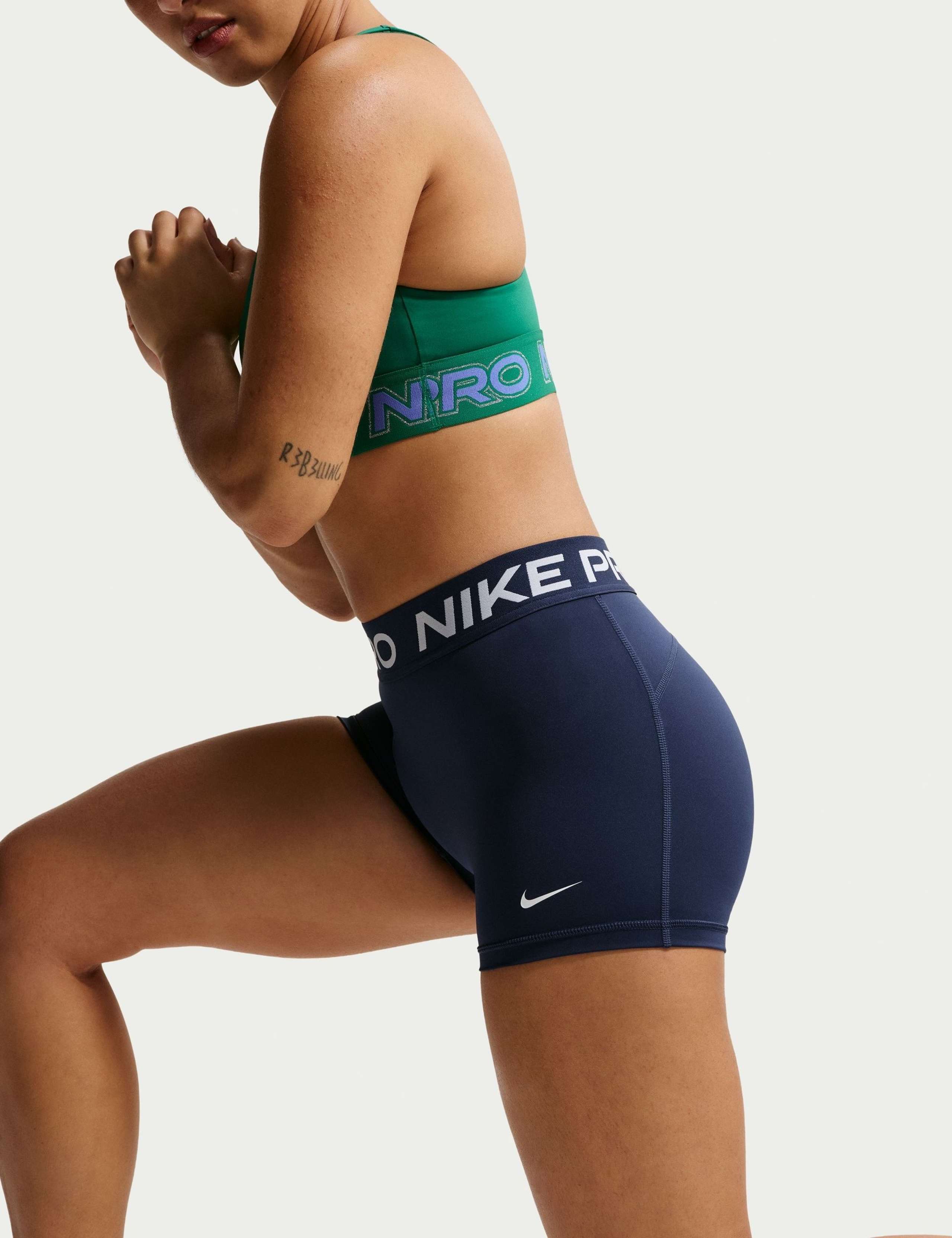 Pro Mid-Rise 3 Bike Shorts