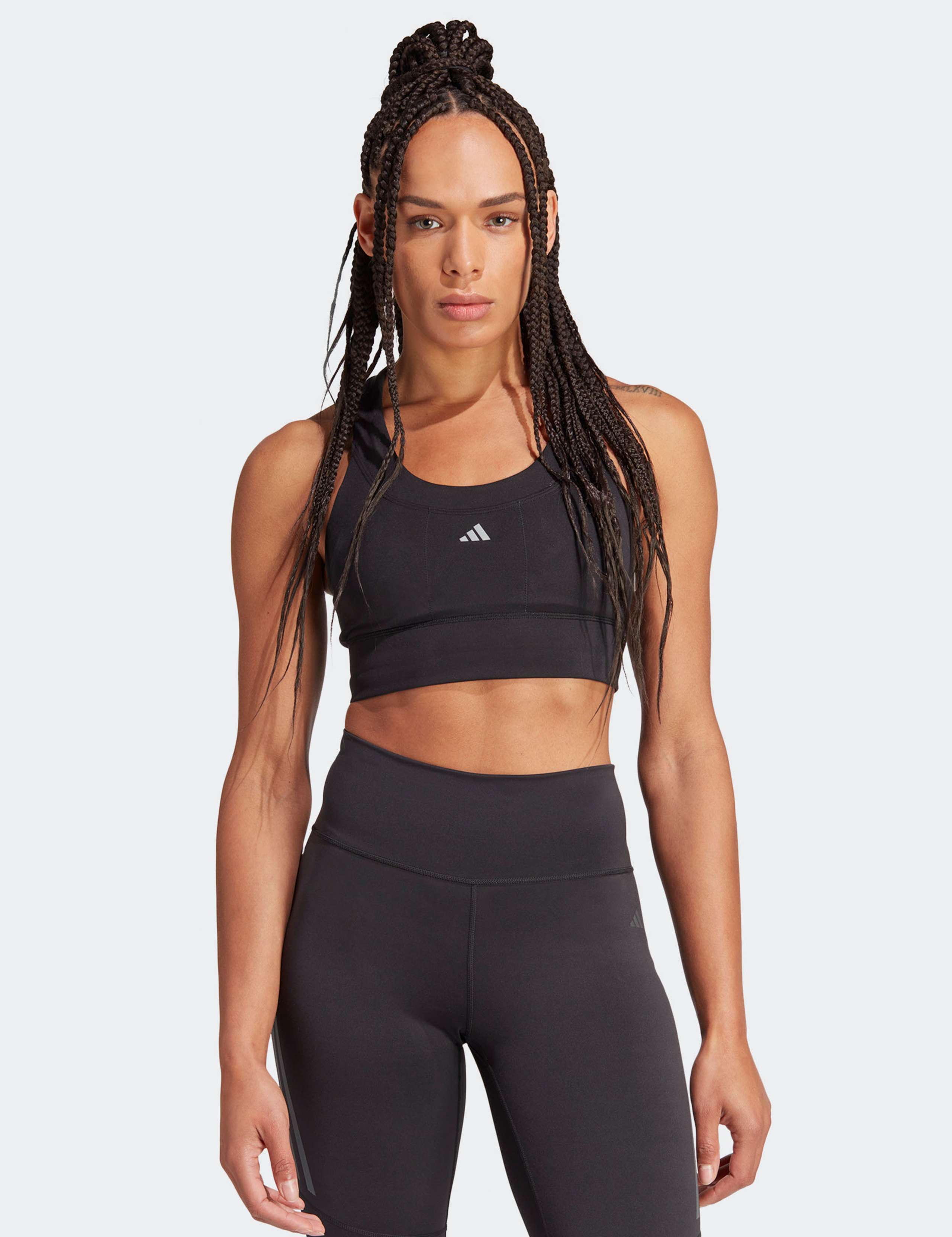 Run Pocket Medium Support Sports Bra