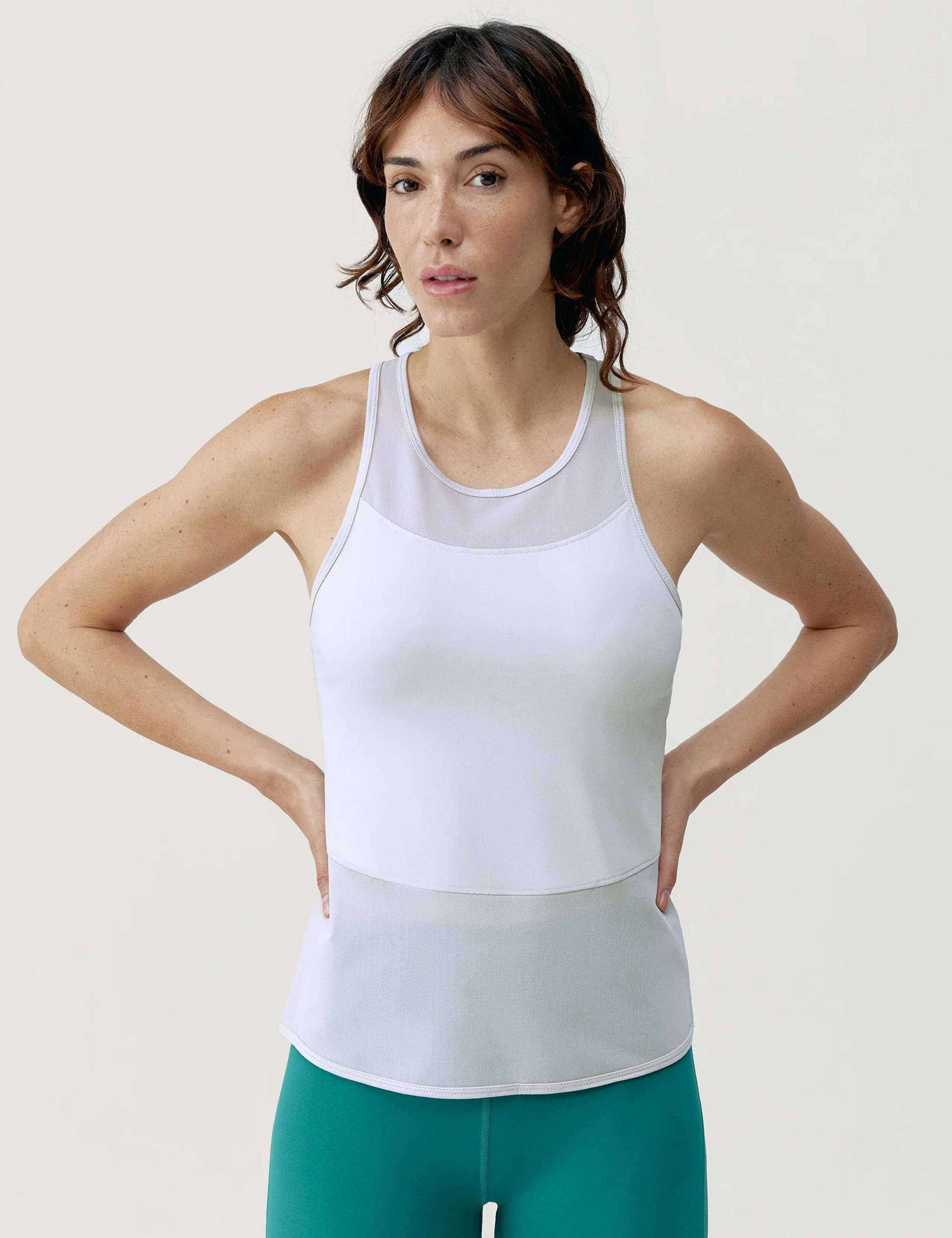 Kiava Round Neck Racer Back Vest Top