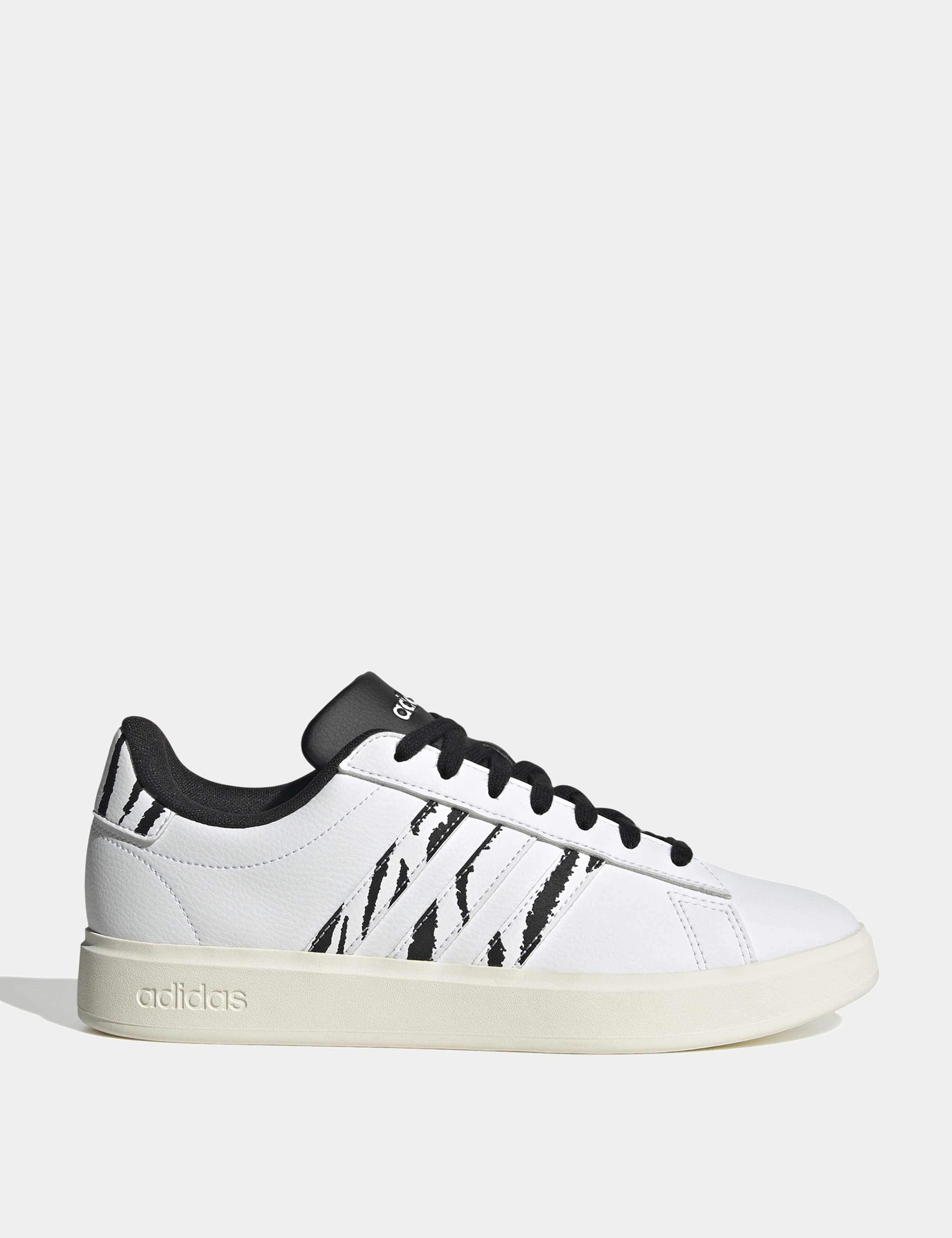 Grand Court 2.0 Trainers