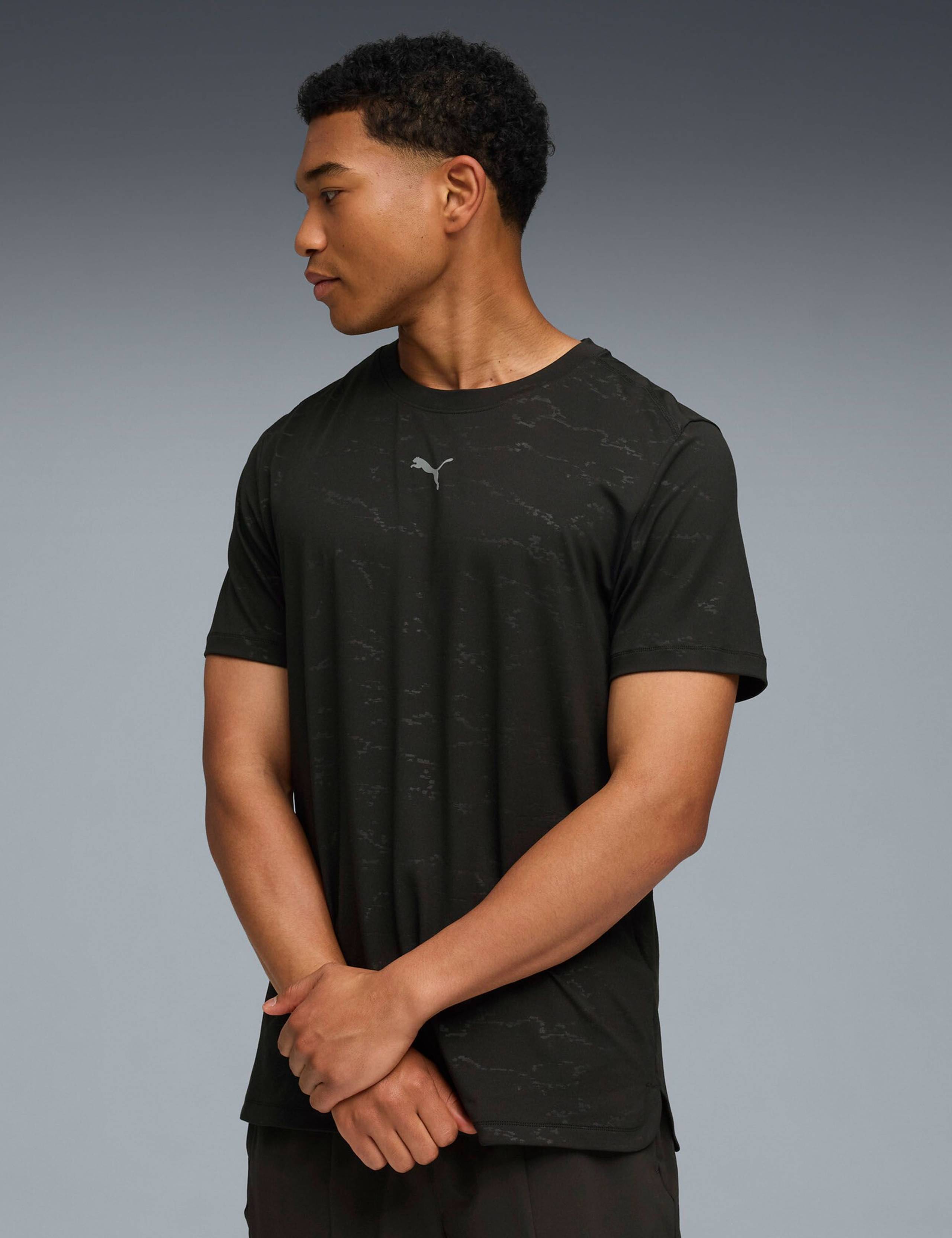 Cloudspun Emboss Crew Neck Training T-Shirt