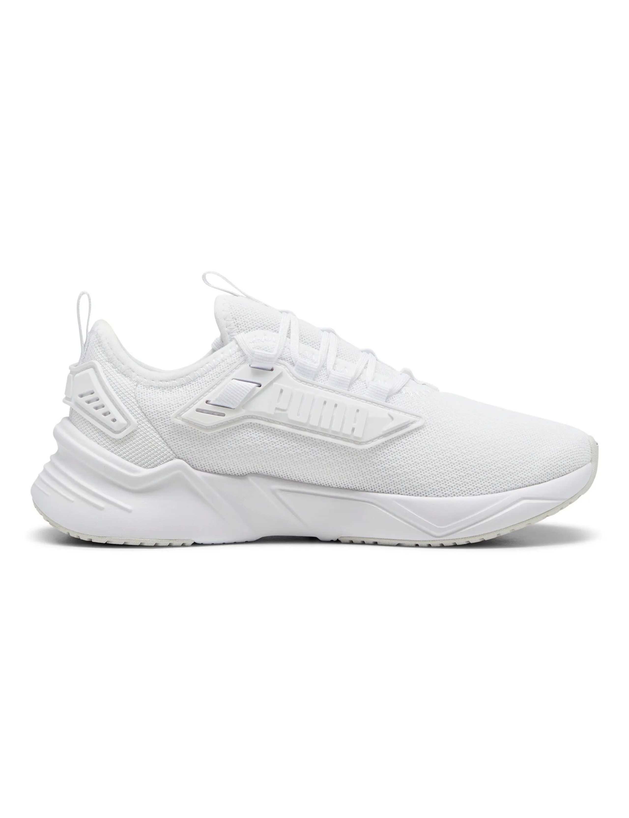 Retaliate 3 Trainers