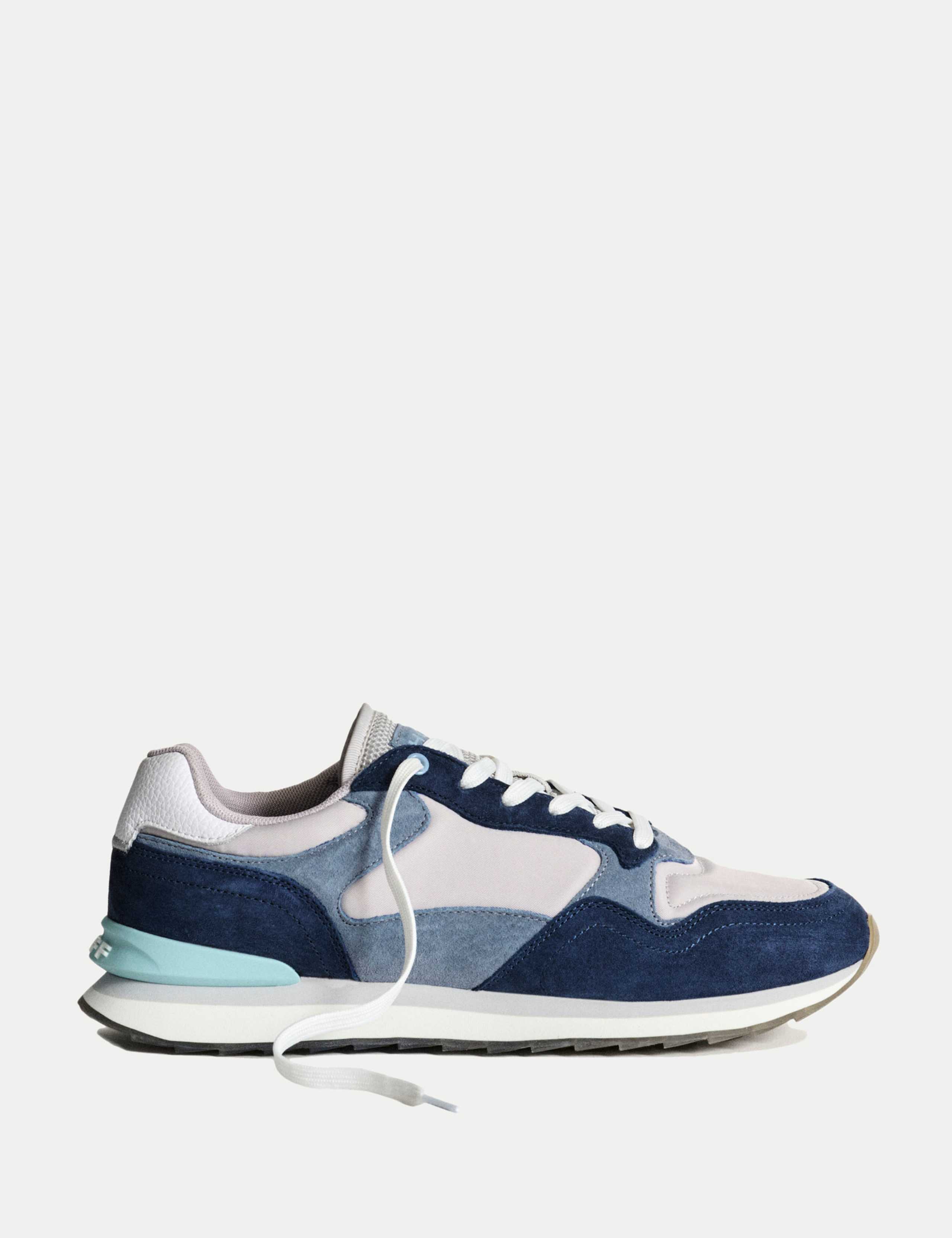 City Man Trainers