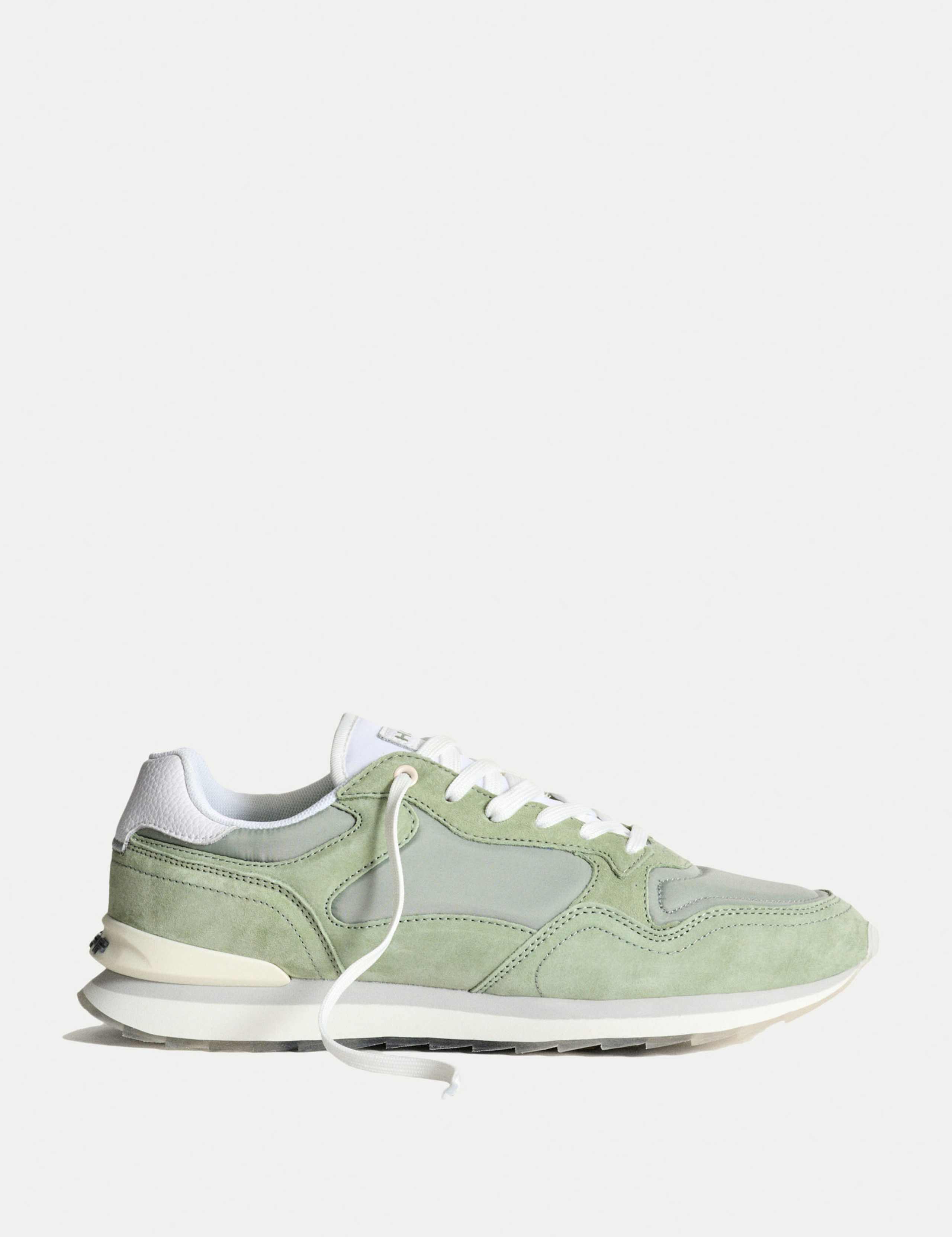 City Man Trainers