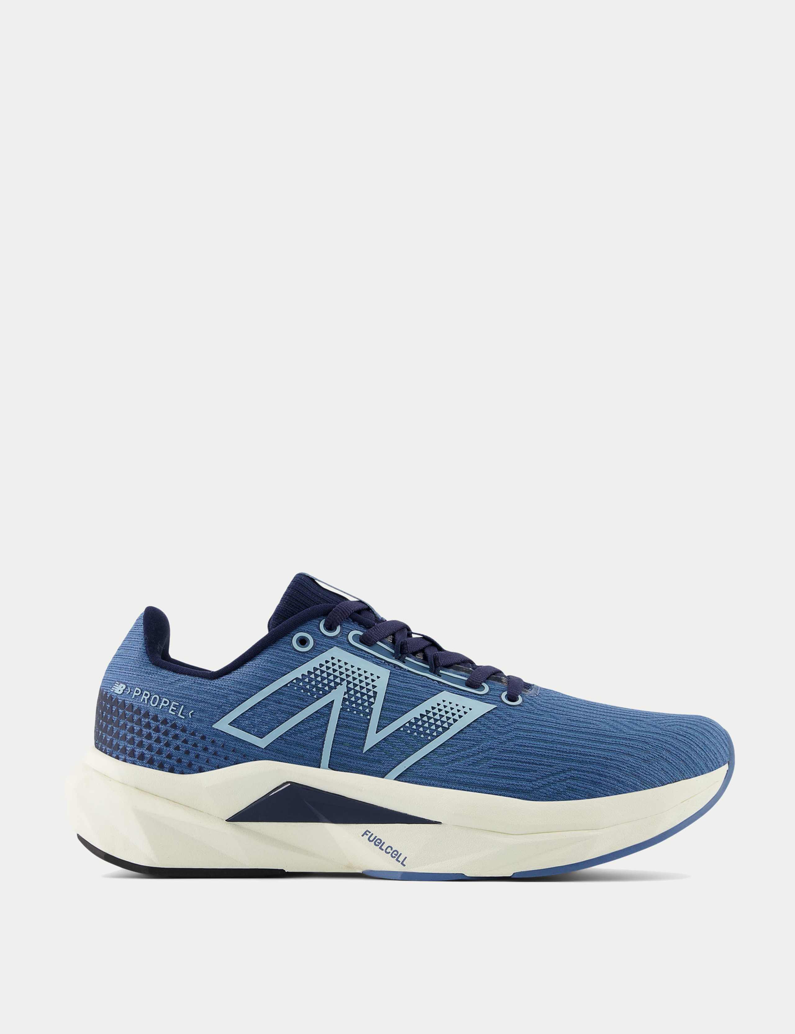 FuelCell Propel V5 Trainers
