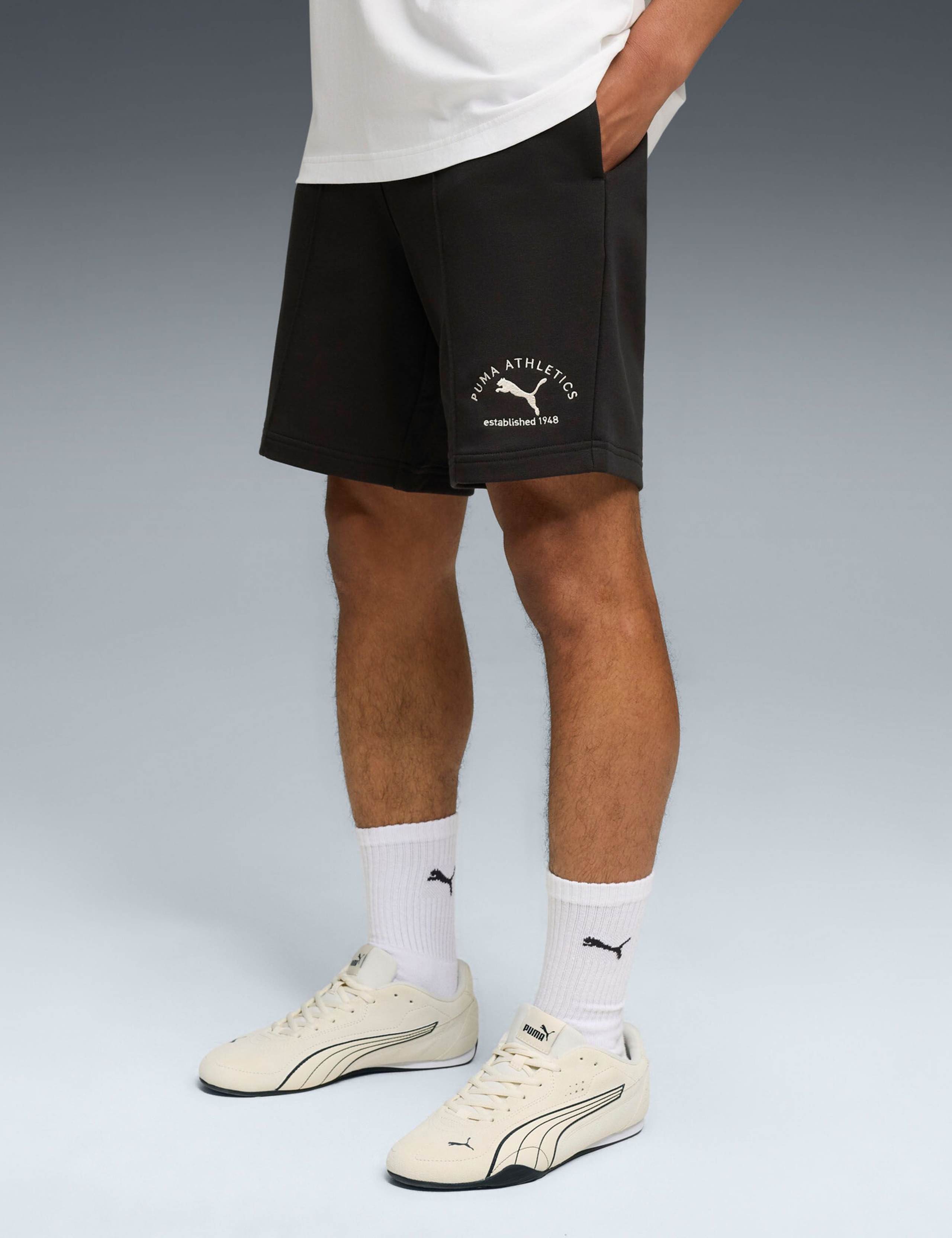 Cotton Rich Class 8" Pintuck Short