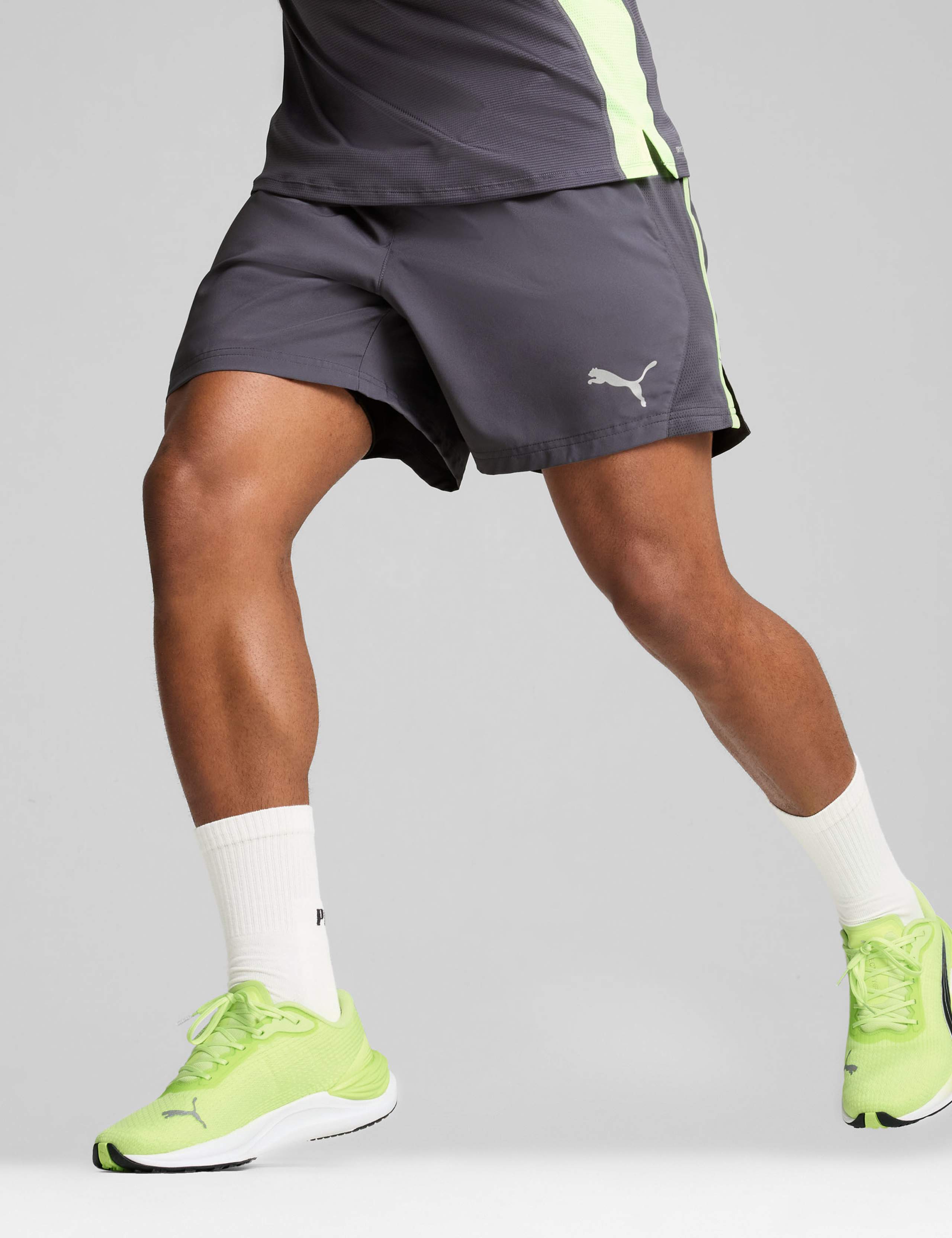 Run Fav Velocity 2 in 1 Sport Shorts