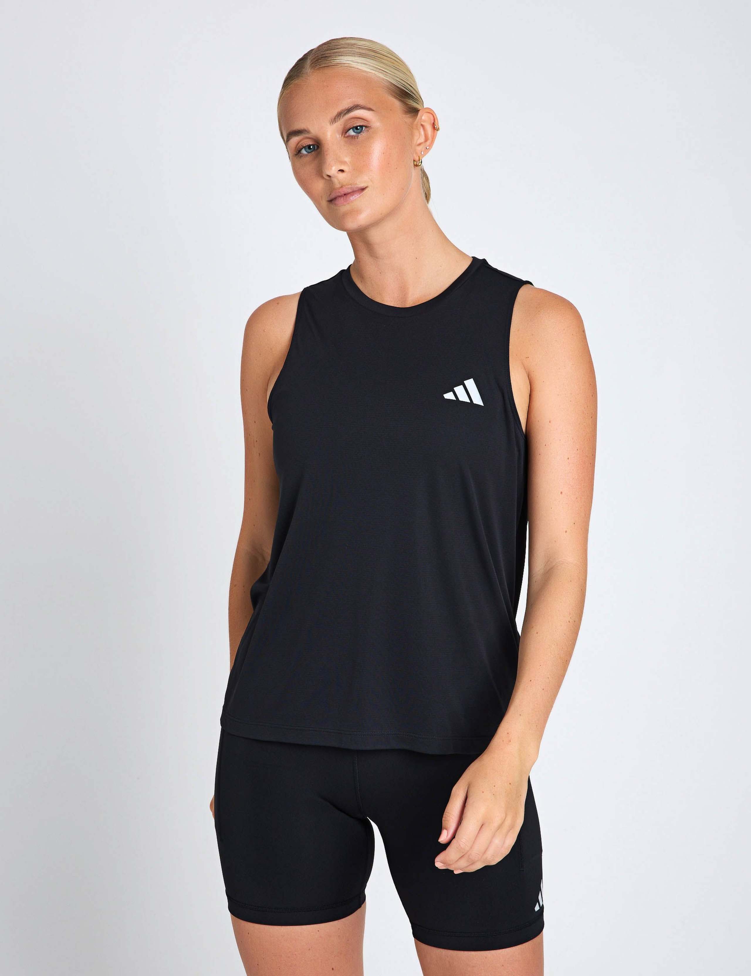 Running Essentials Round Neck Tank Top