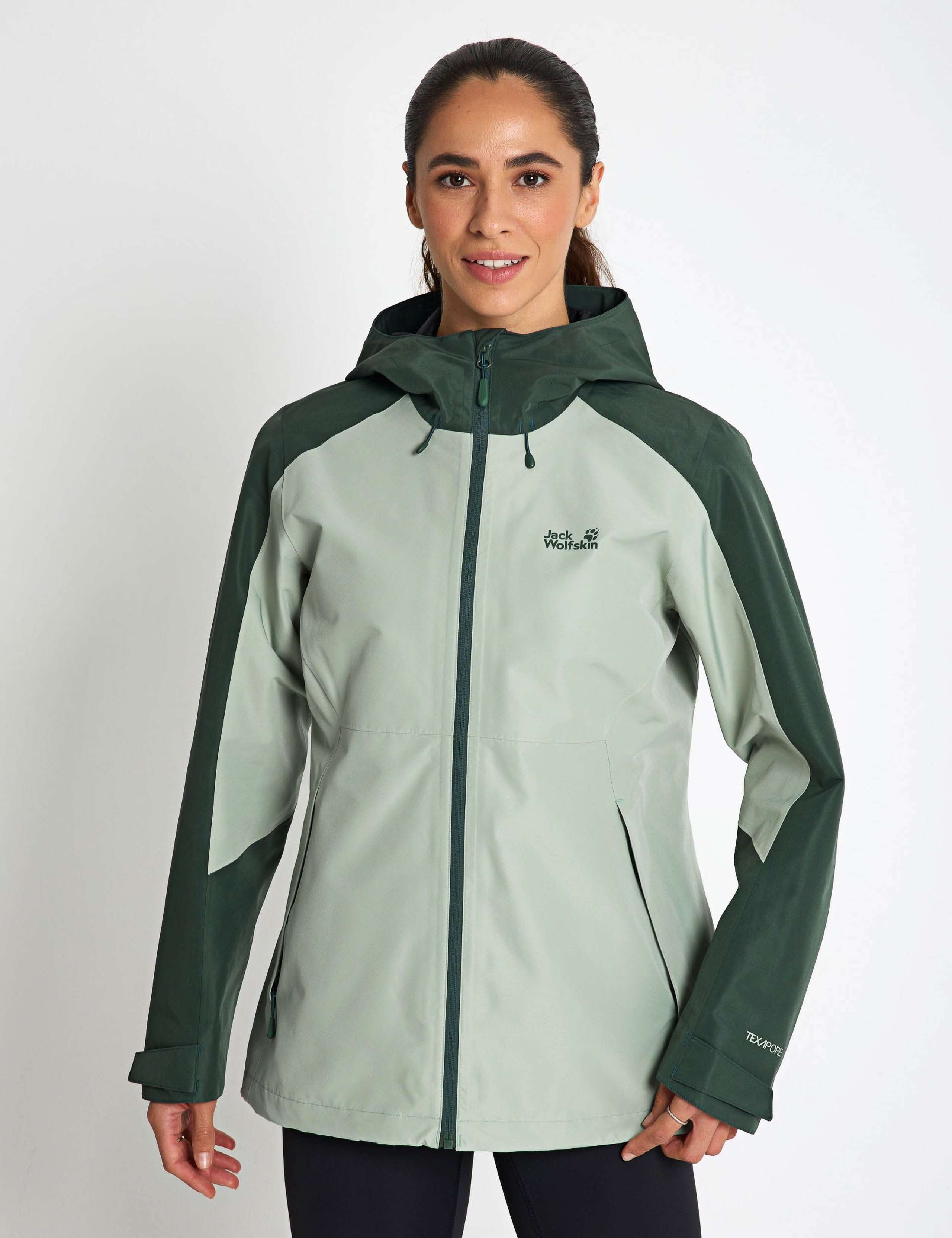 Wildbound 2L Hooded Sports Jacket