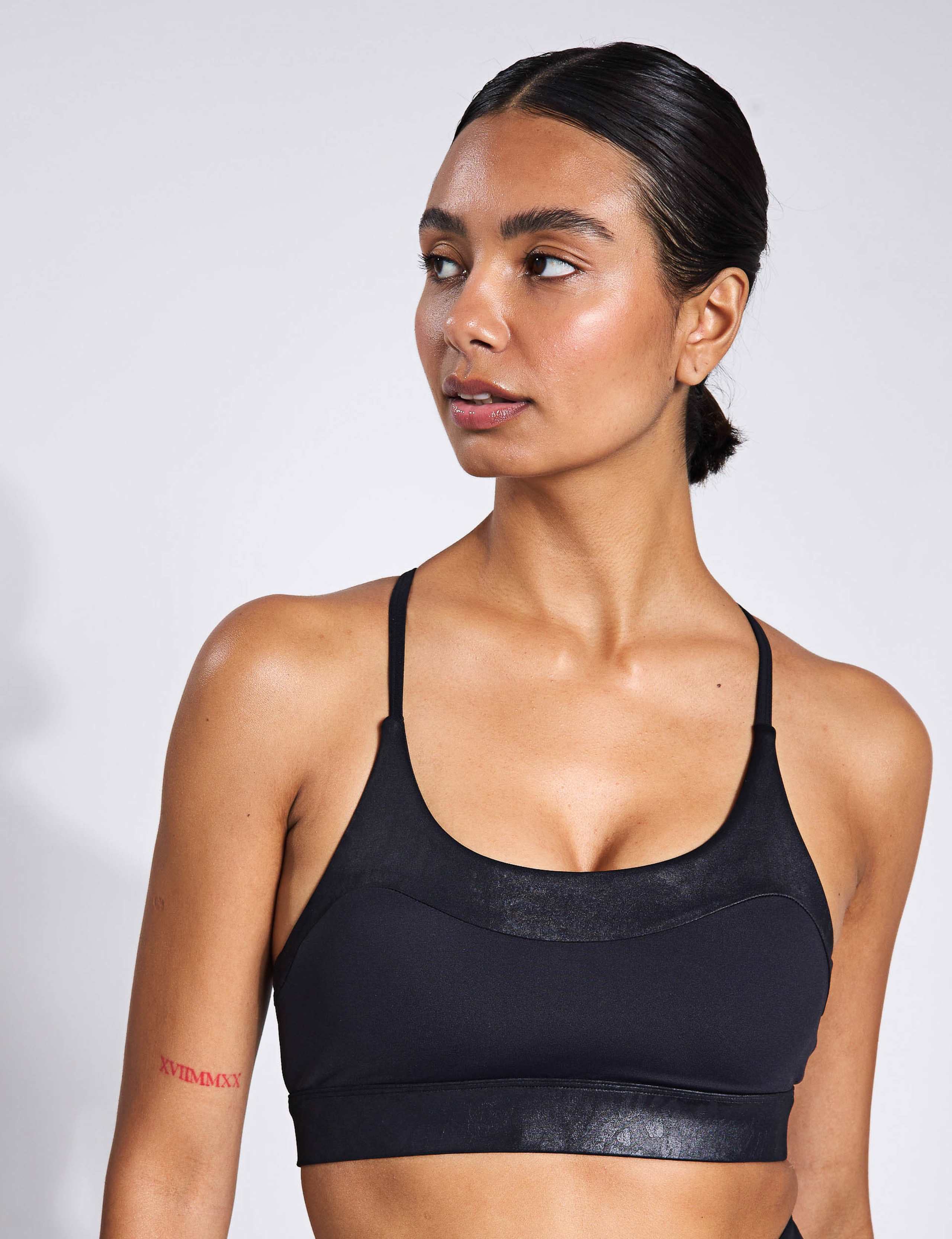Limit High-Shine Non Wired Sports Bra XS-XL