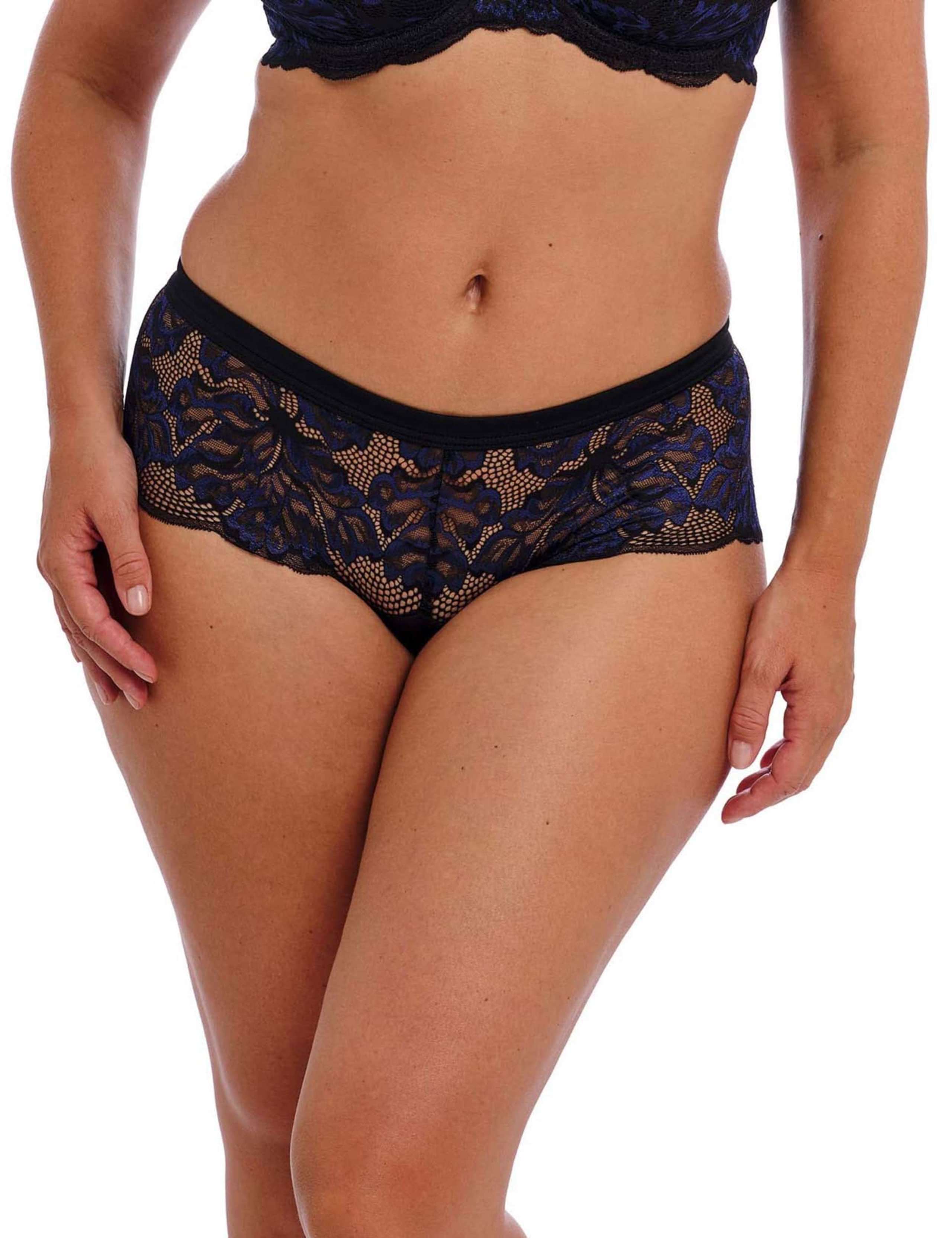 Emmaline All Over Lace Low Rise Shorts