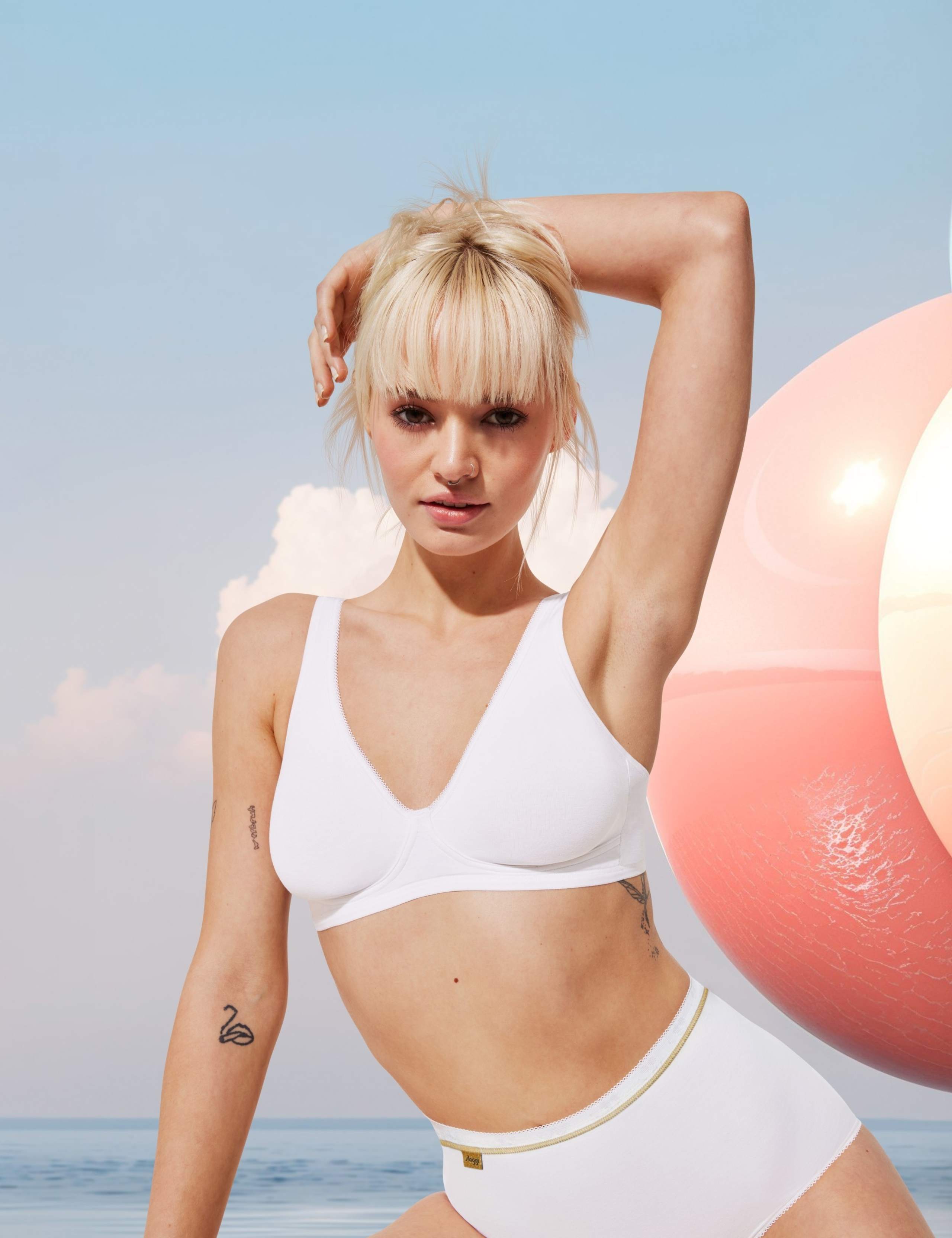 Basic+ Wired Full Cup Bra