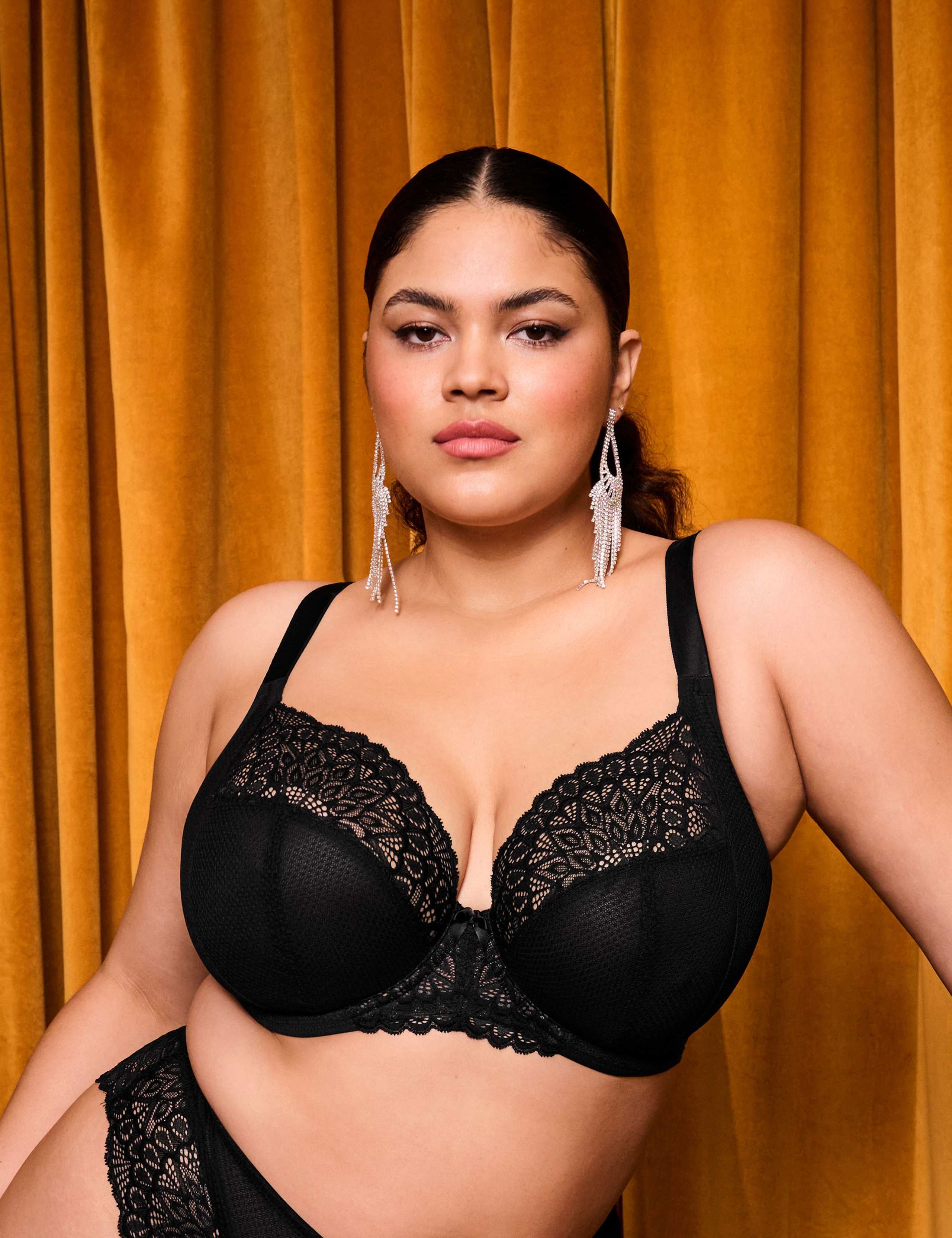 Tiernie Lace Wired Plunge Bra (DD-K)