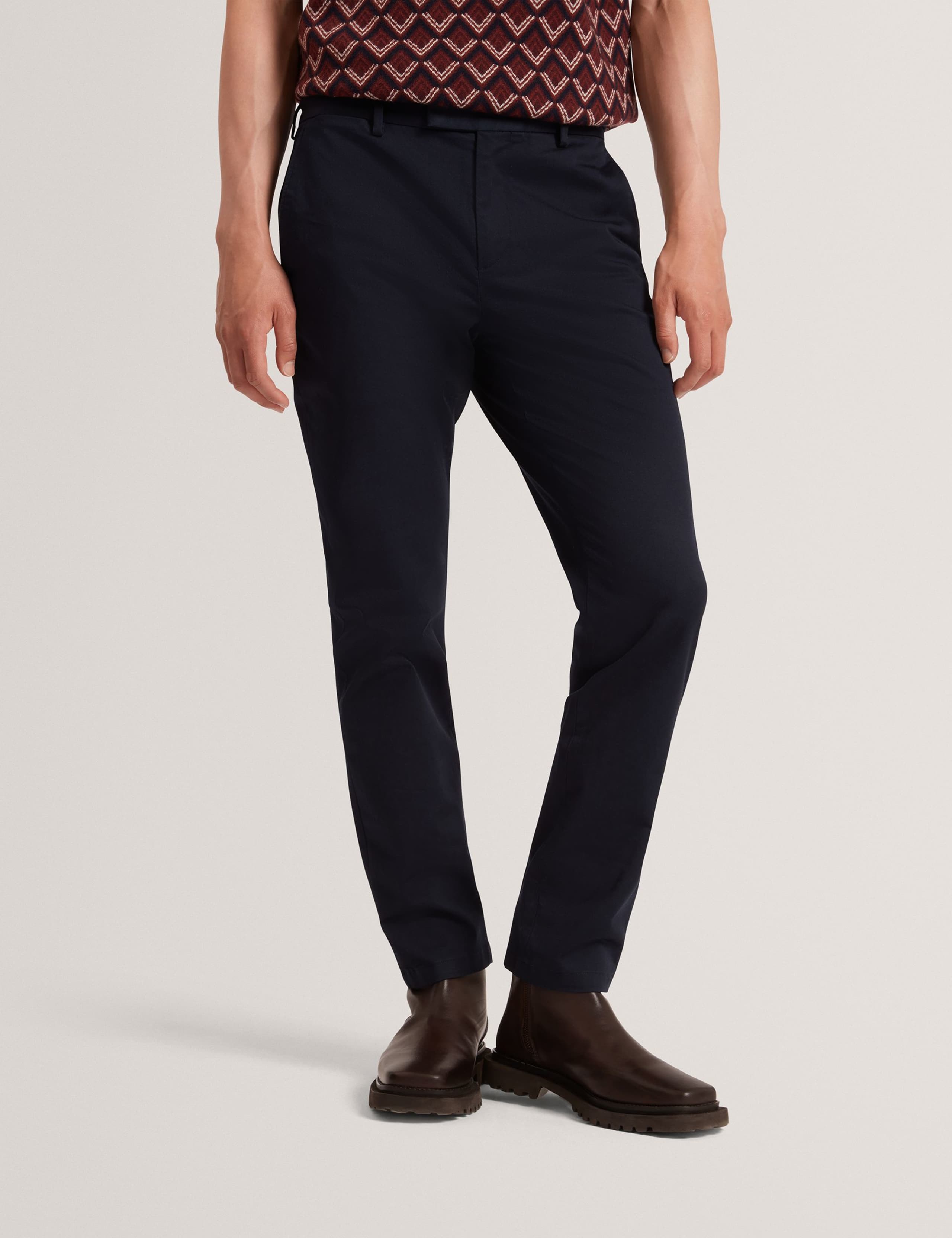Regular Fit Chinos