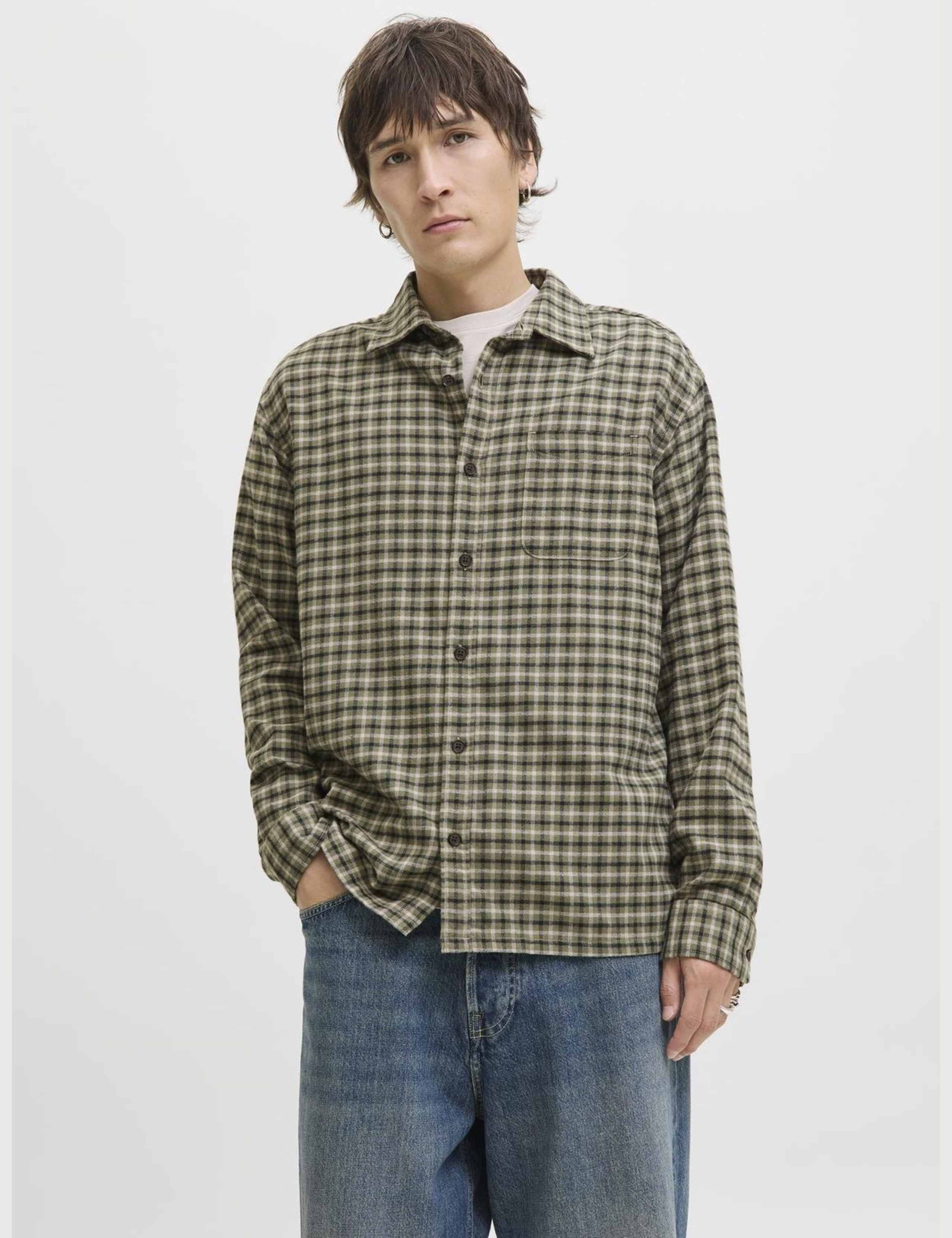 Regular Fit Cotton Rich Checked Flannel Shirt