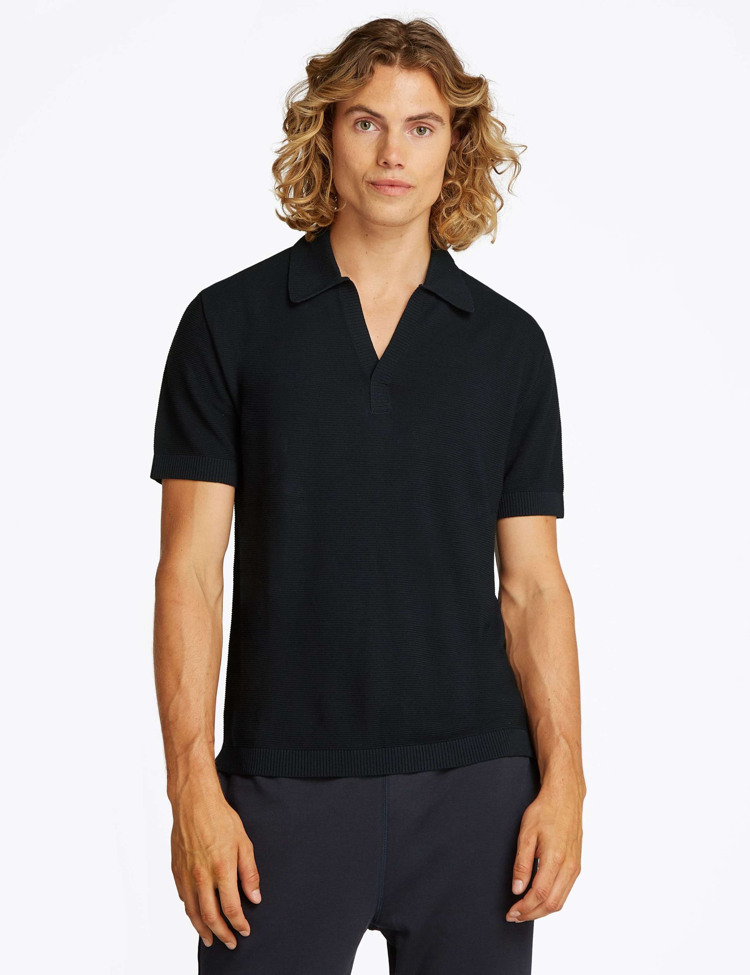 Essential V-Neck Knitted Polo Shirt