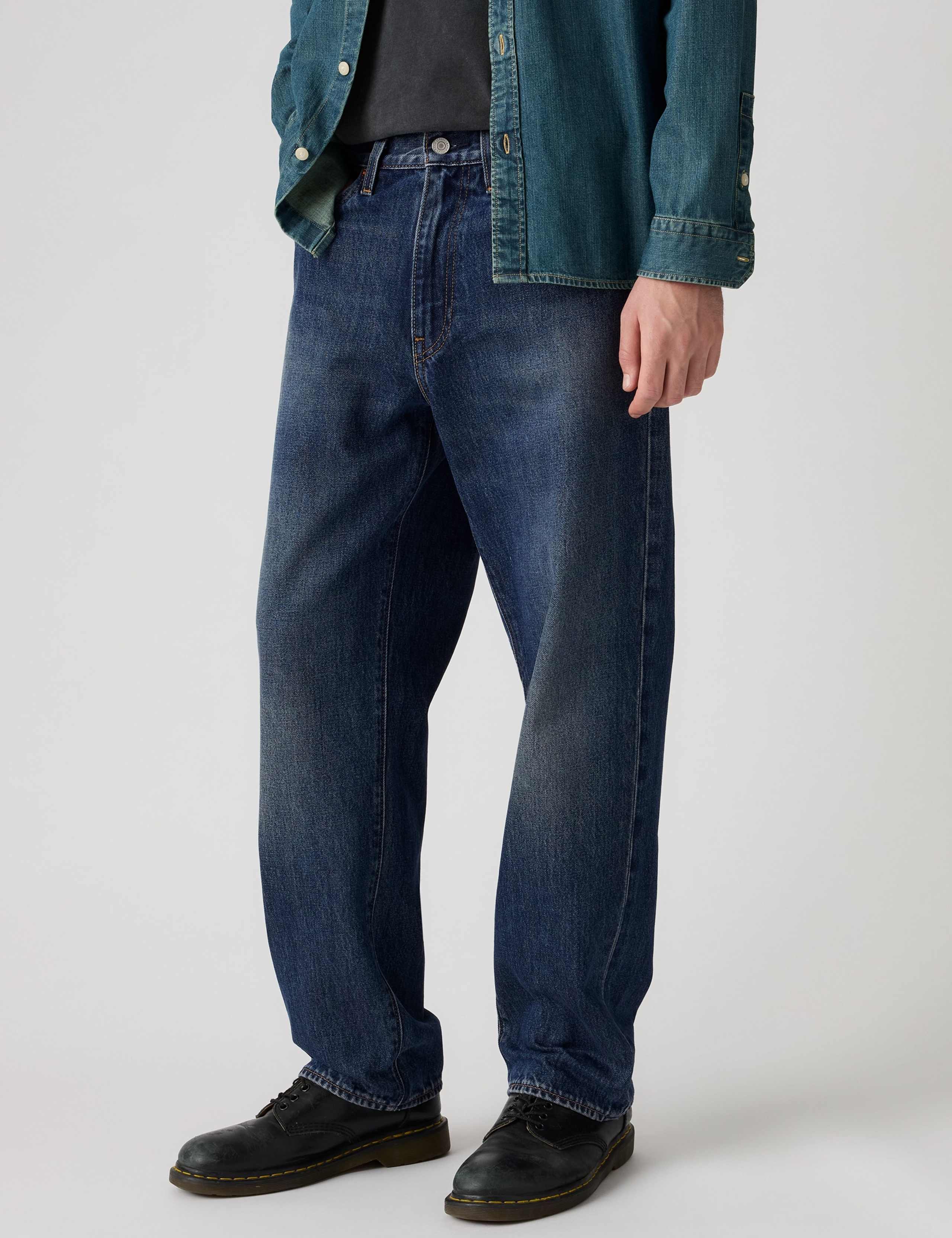 568™ Loose Straight 5 Pocket Jeans