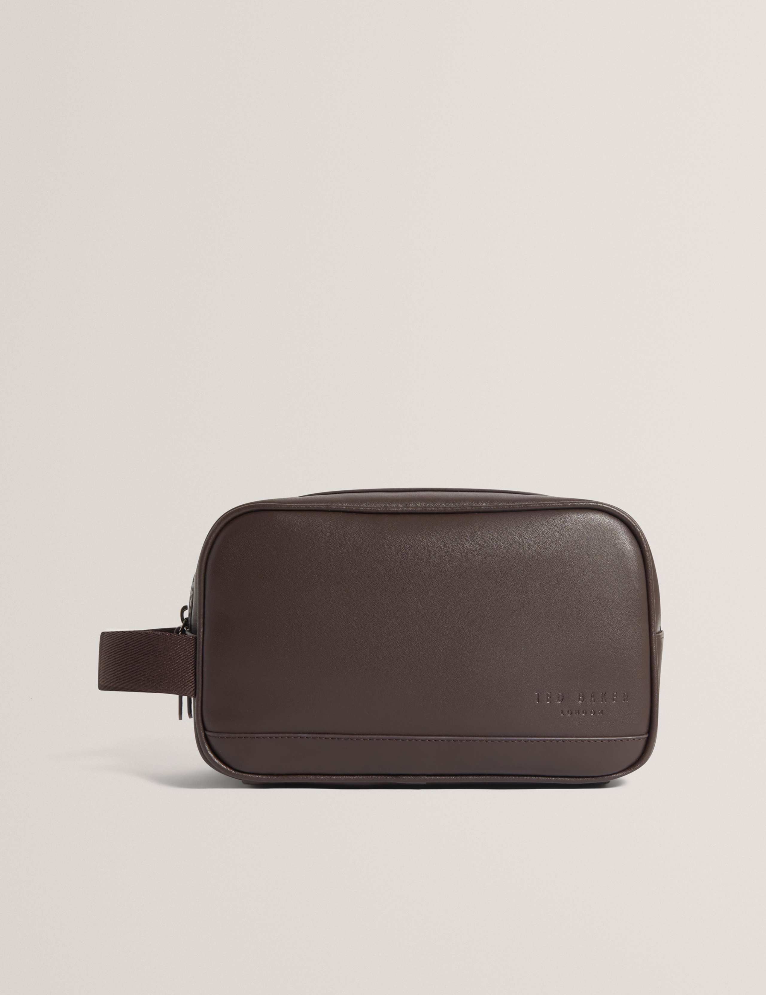 Leather Brogue Detail Washbag