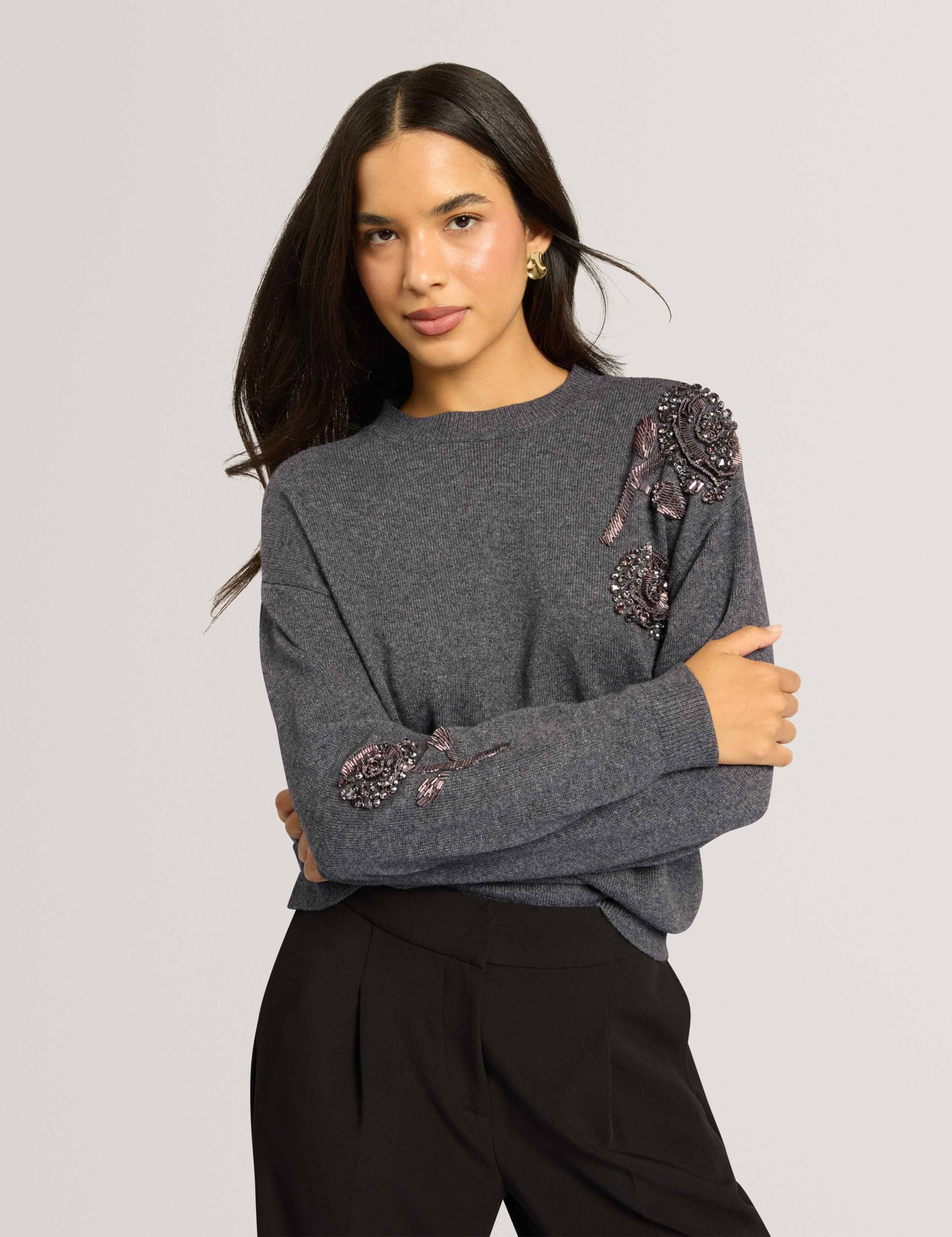Floral Embellished Crew Neck Jumper with Wool
