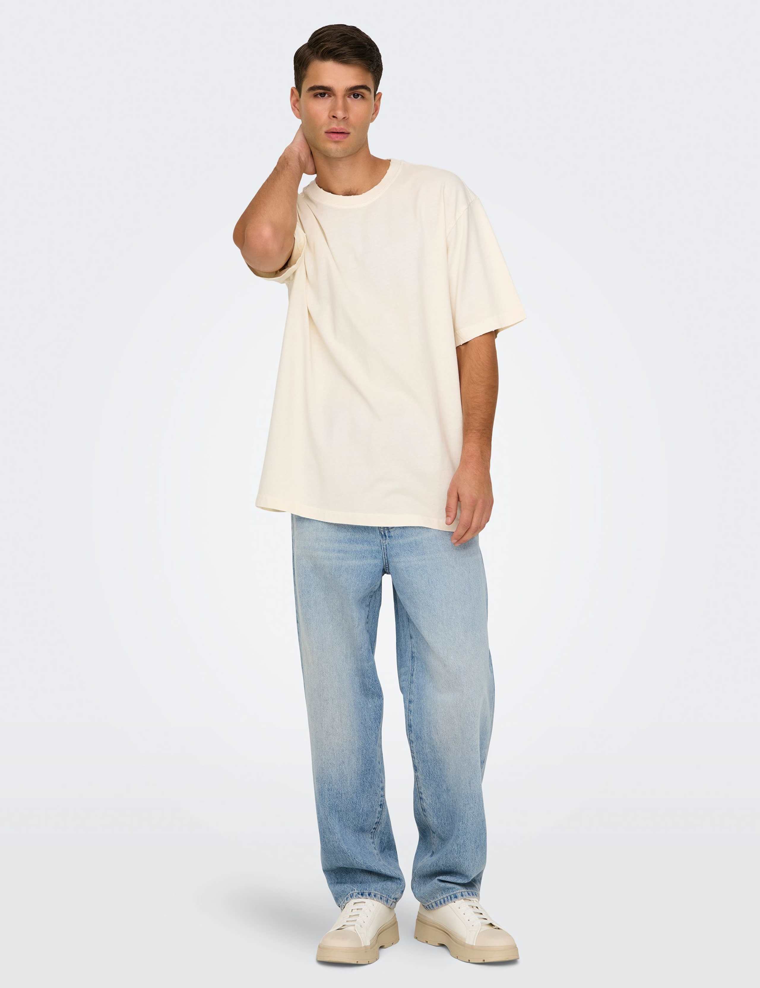 Loose Fit 5 Pocket Jeans