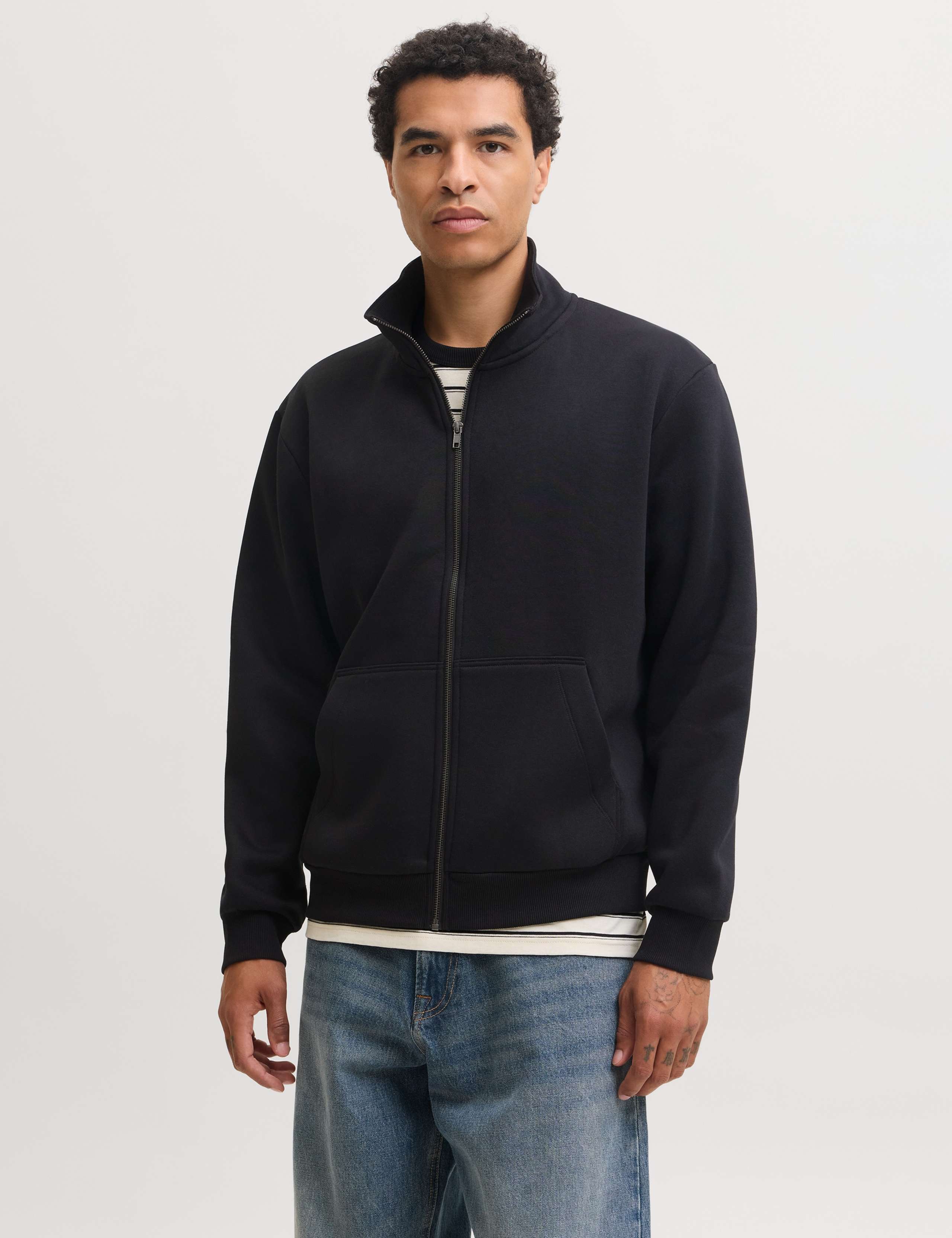 Fleece Funnel Neck Long Sleeve Sweatshirt