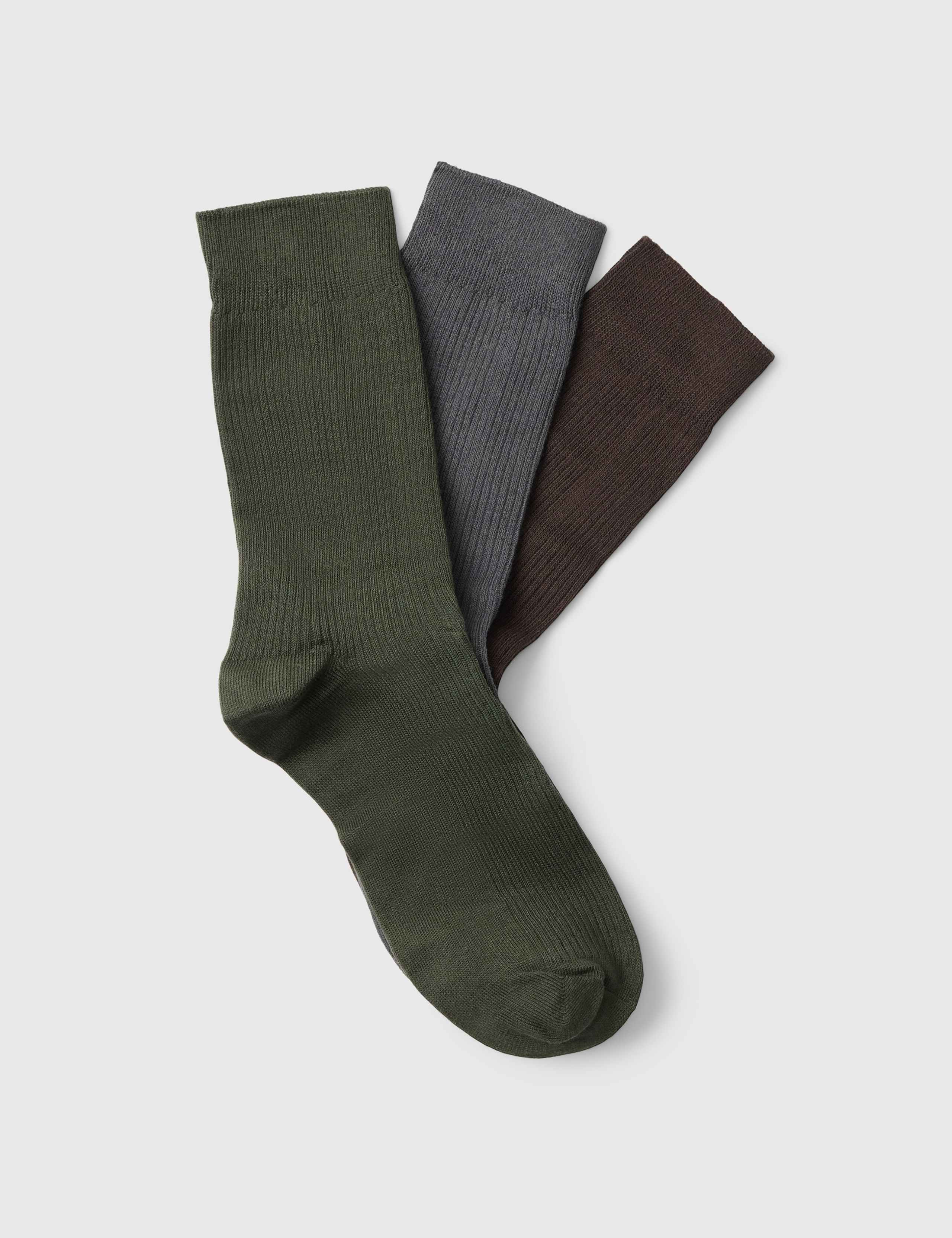 3 Pack Cotton Rich Socks Gift Box