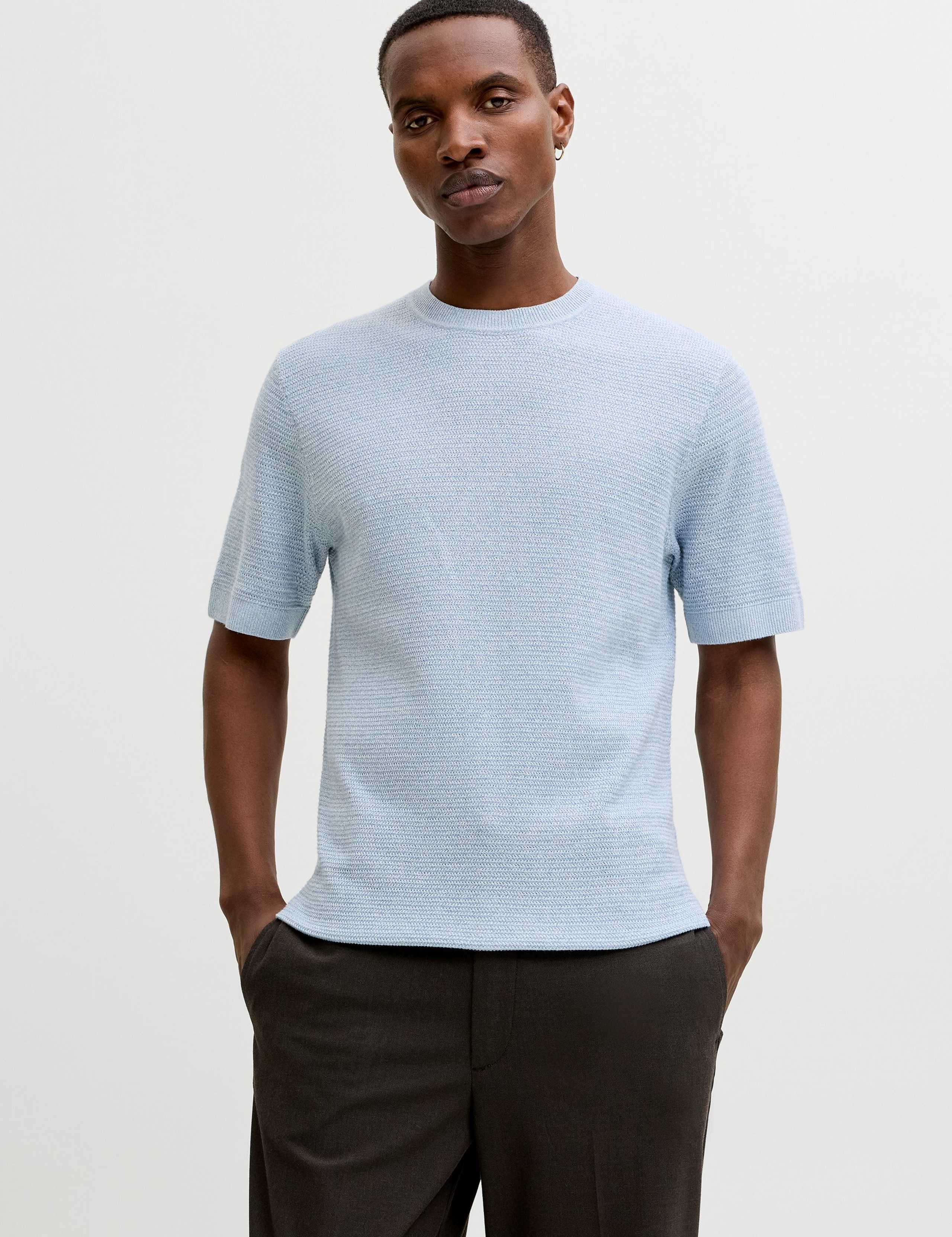 Pure Cotton Textured Knitted Crew Neck