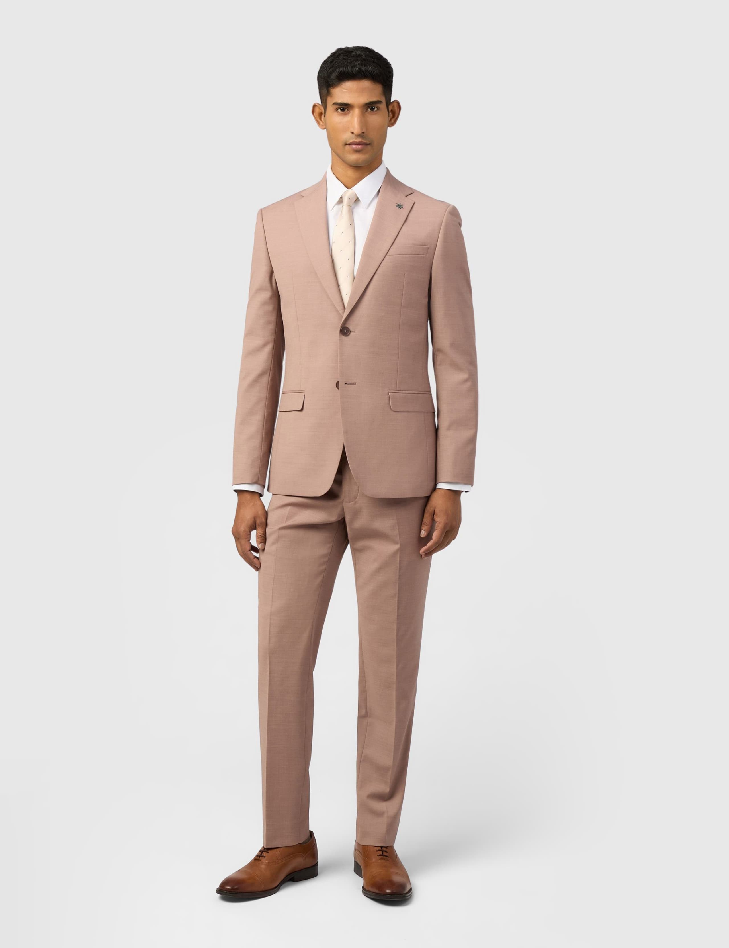 Slim Fit Wool Blend Single Breasted Suit 3 of 4