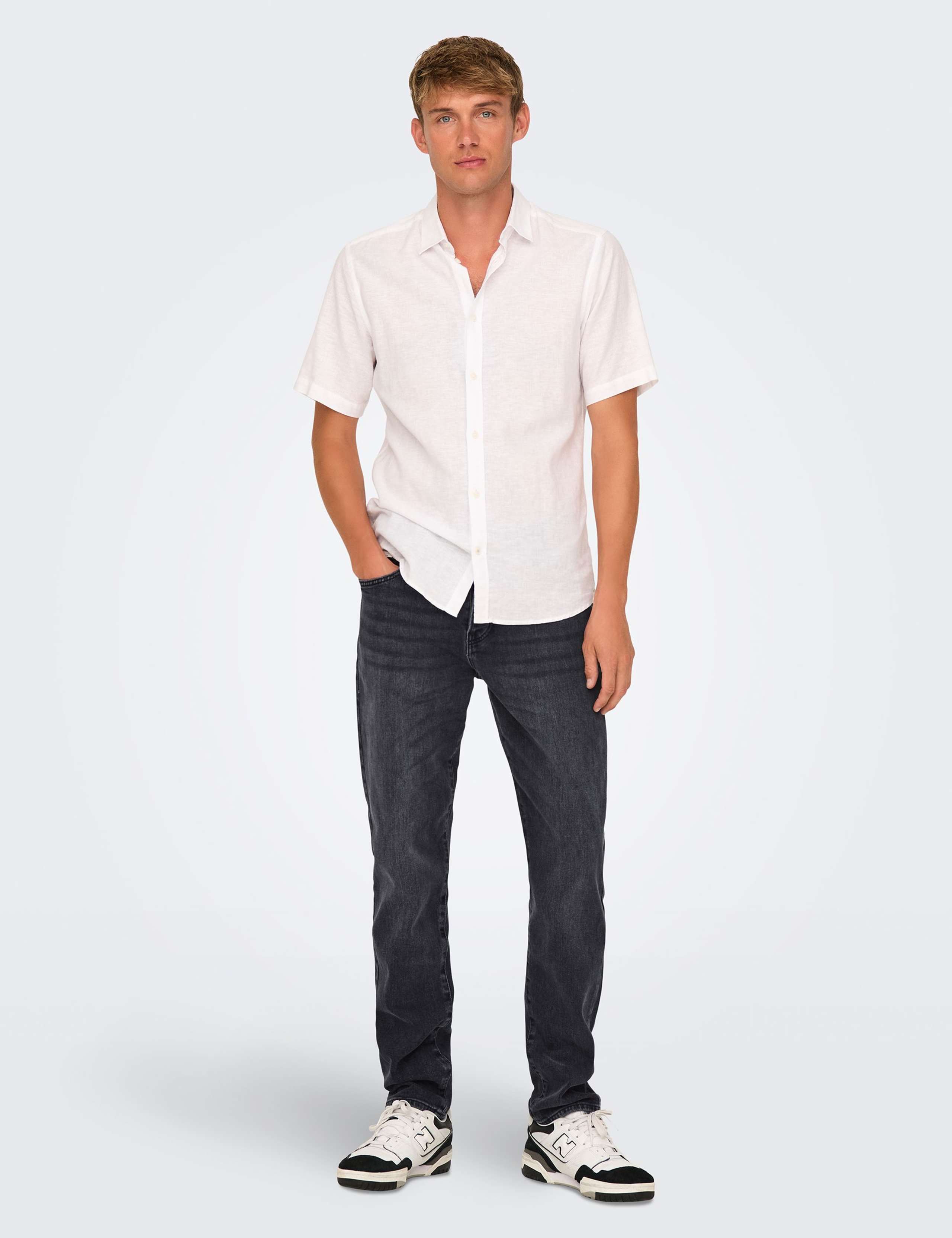 Tapered Fit 5 Pocket Jeans