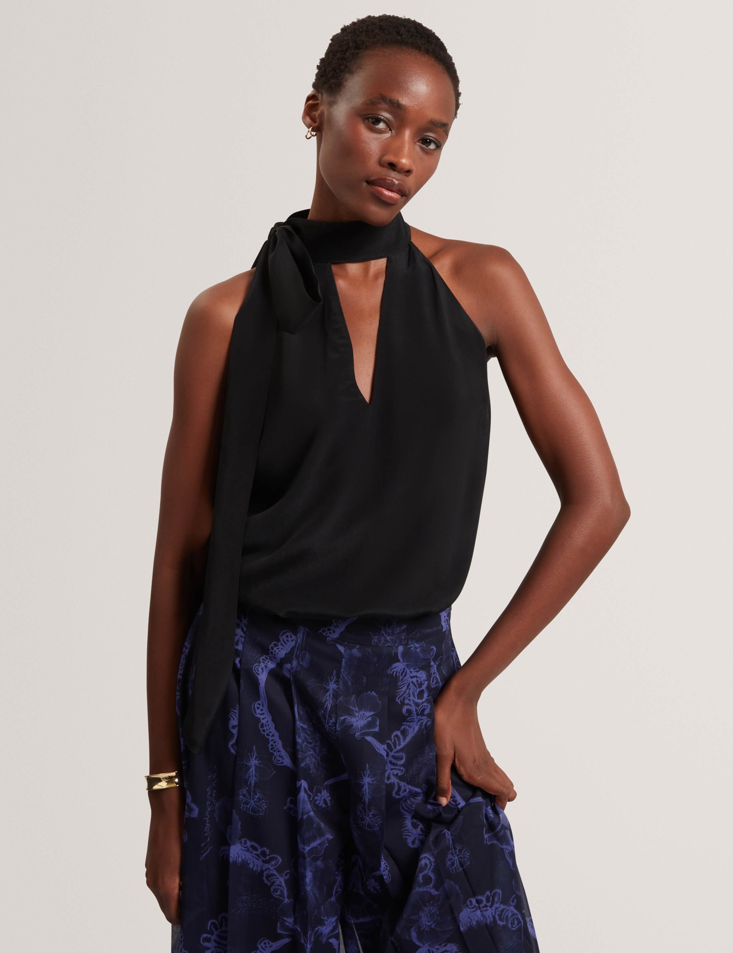 Halter Neck Tie Detail Top