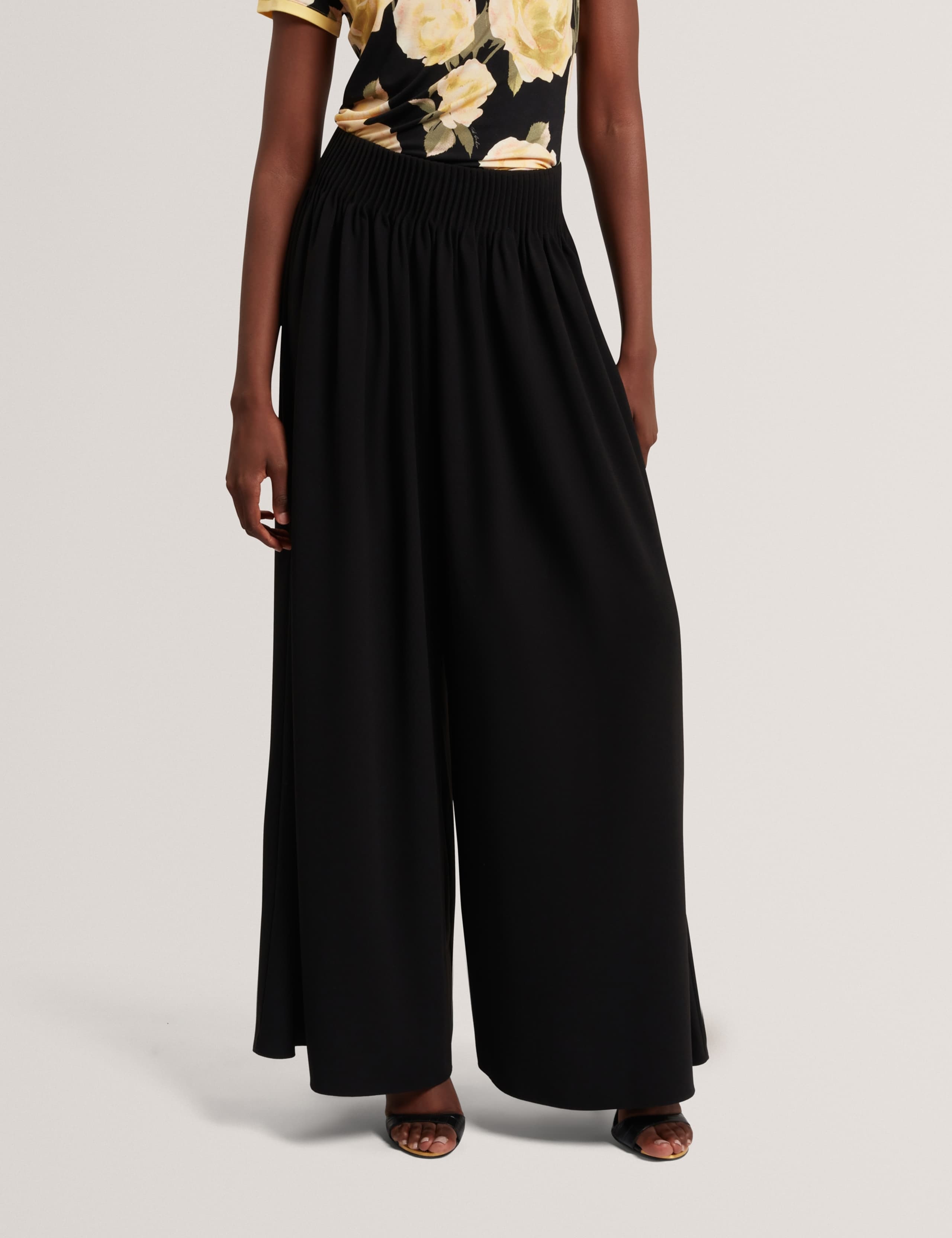 Wide Leg Trousers