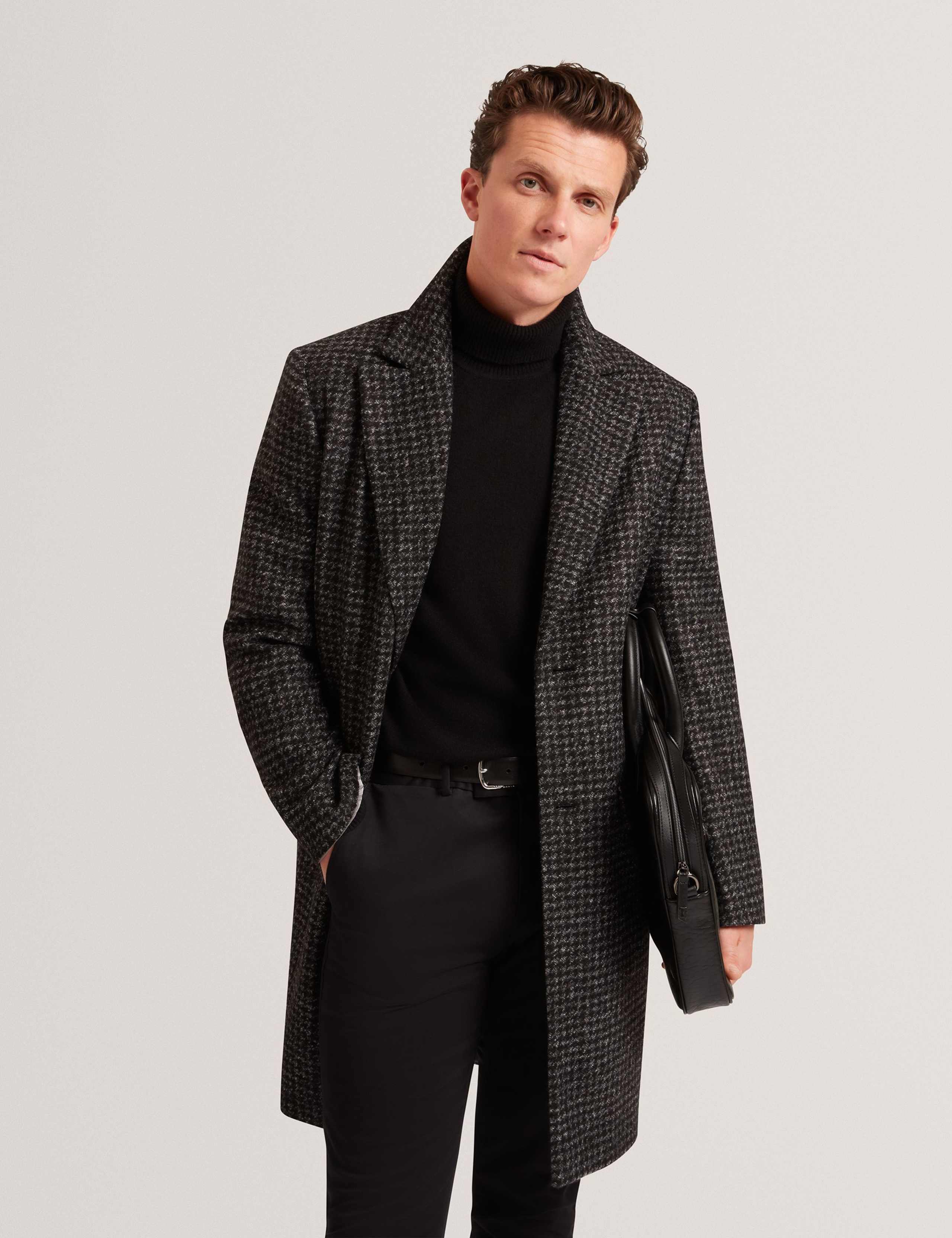 Relaxed Houndstooth Knitted Coat with Wool