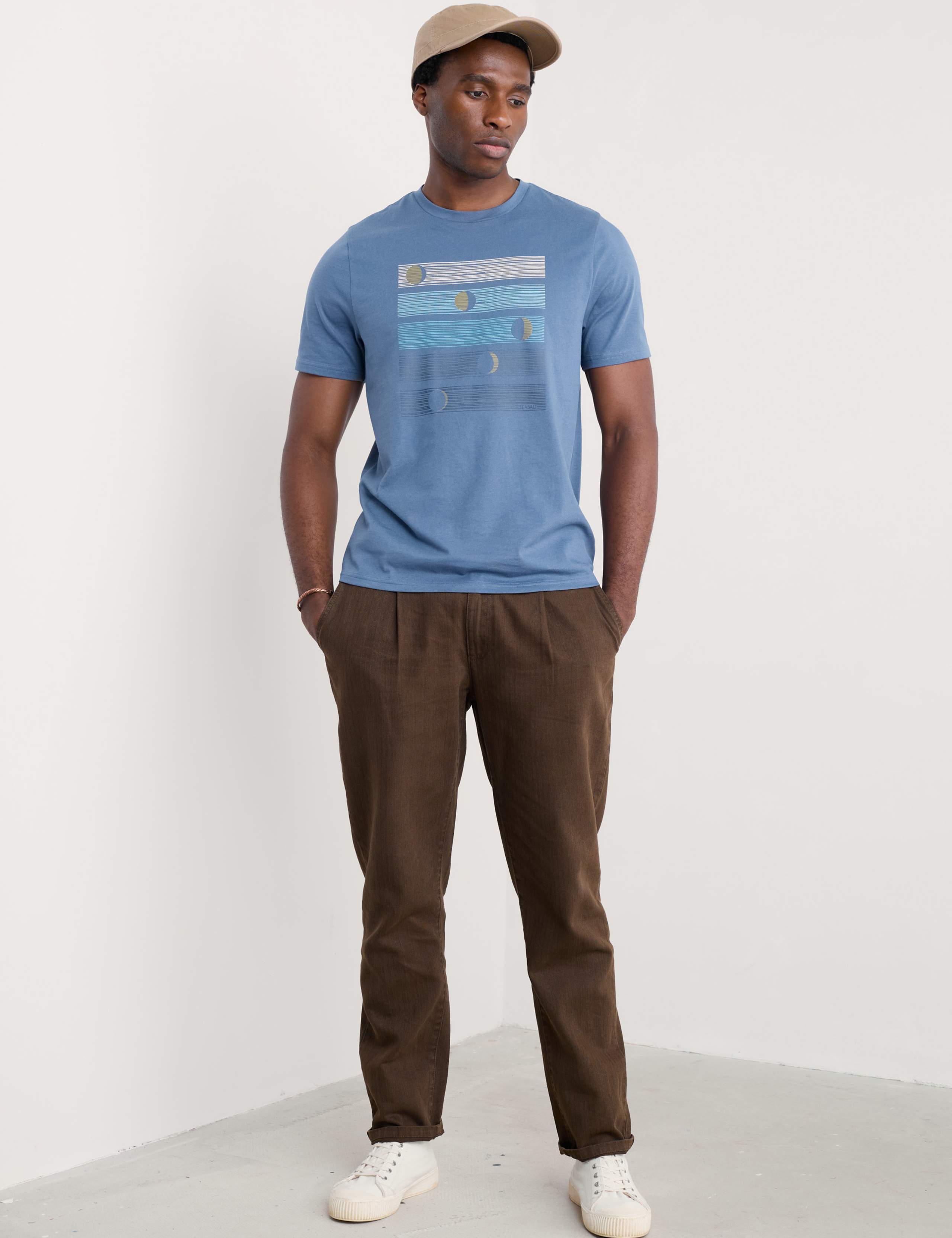 Pure Cotton Moon Graphic Crew Neck T-Shirt